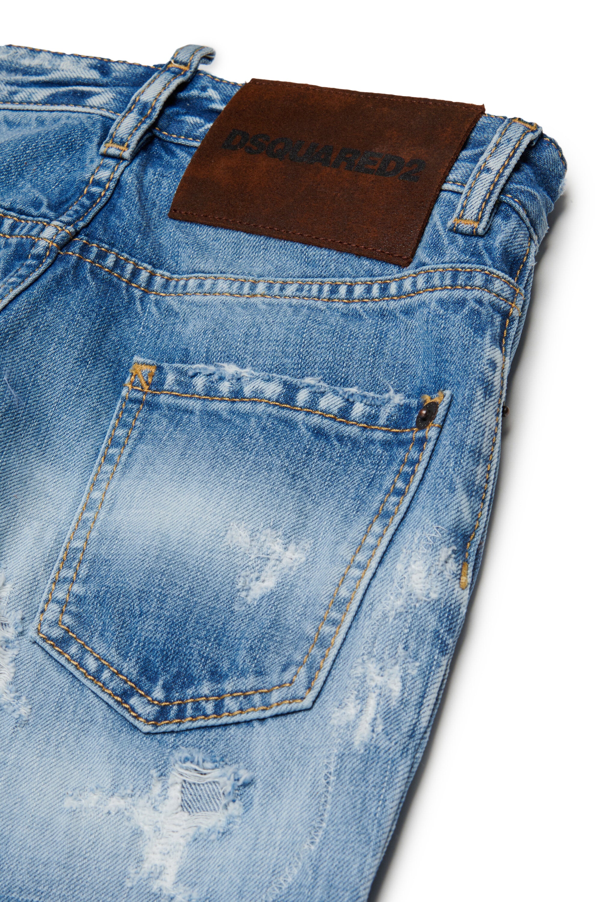Jeans corte recto lavado azul claro - 642