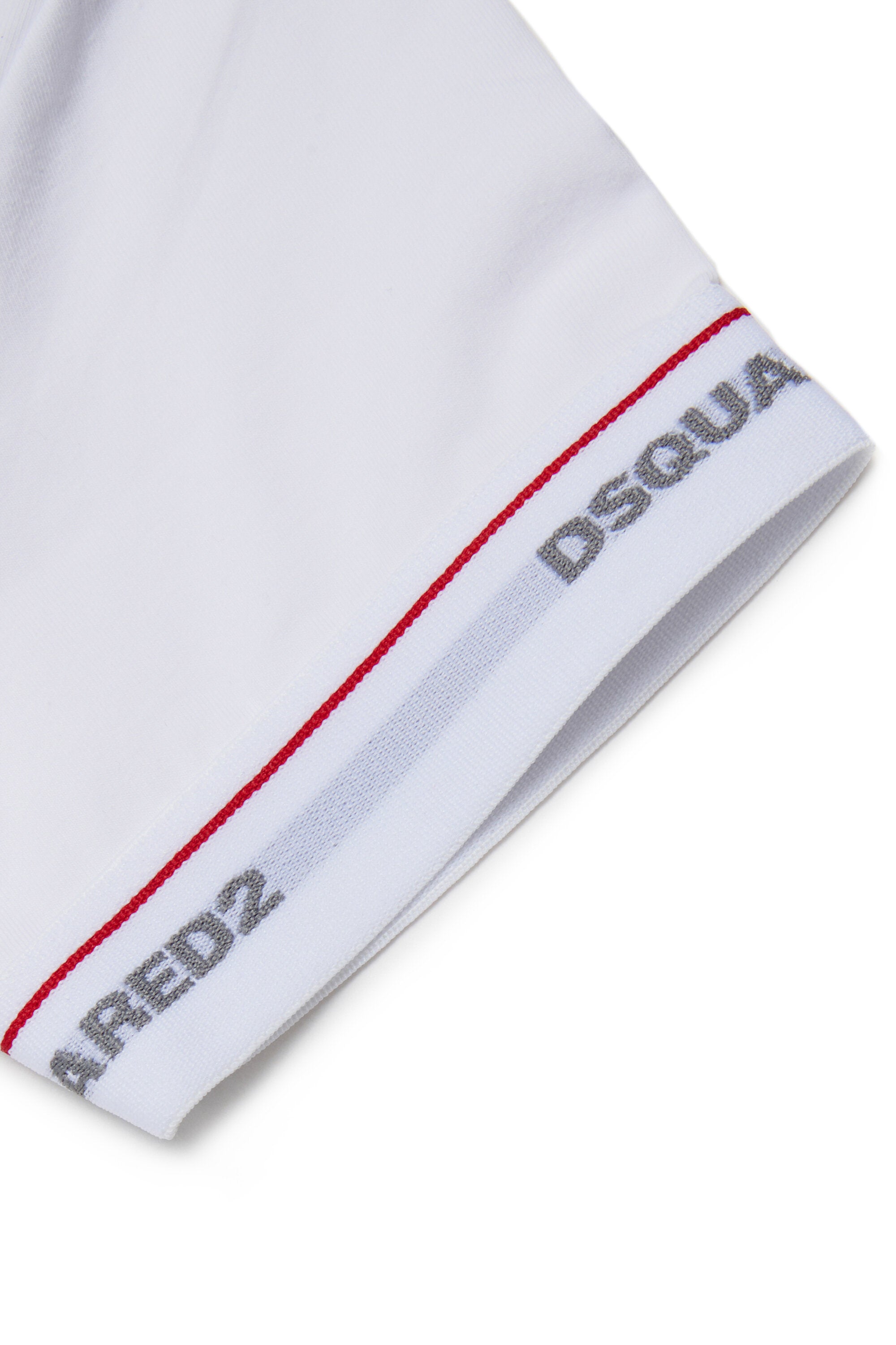 Camiseta con banda elástica y logotipo