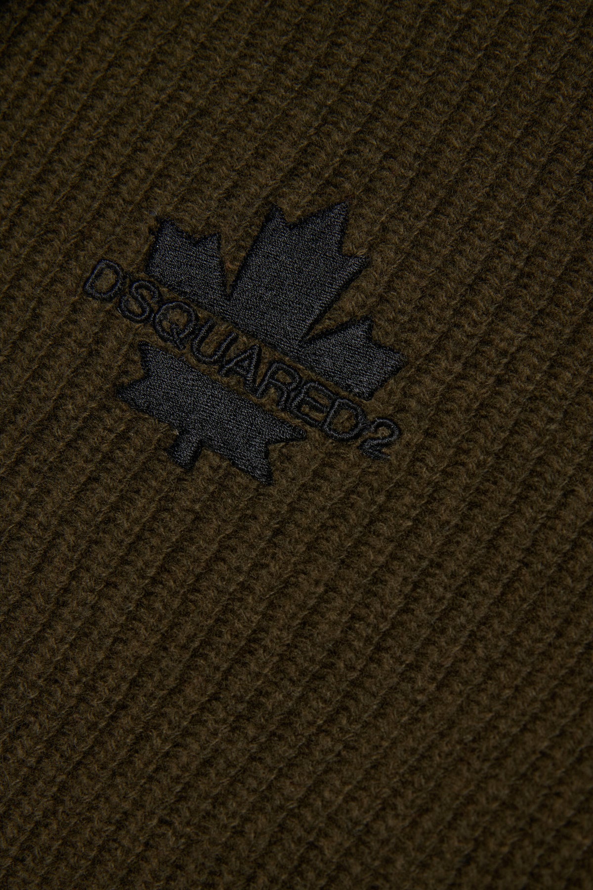 Pull ras du cou avec logo