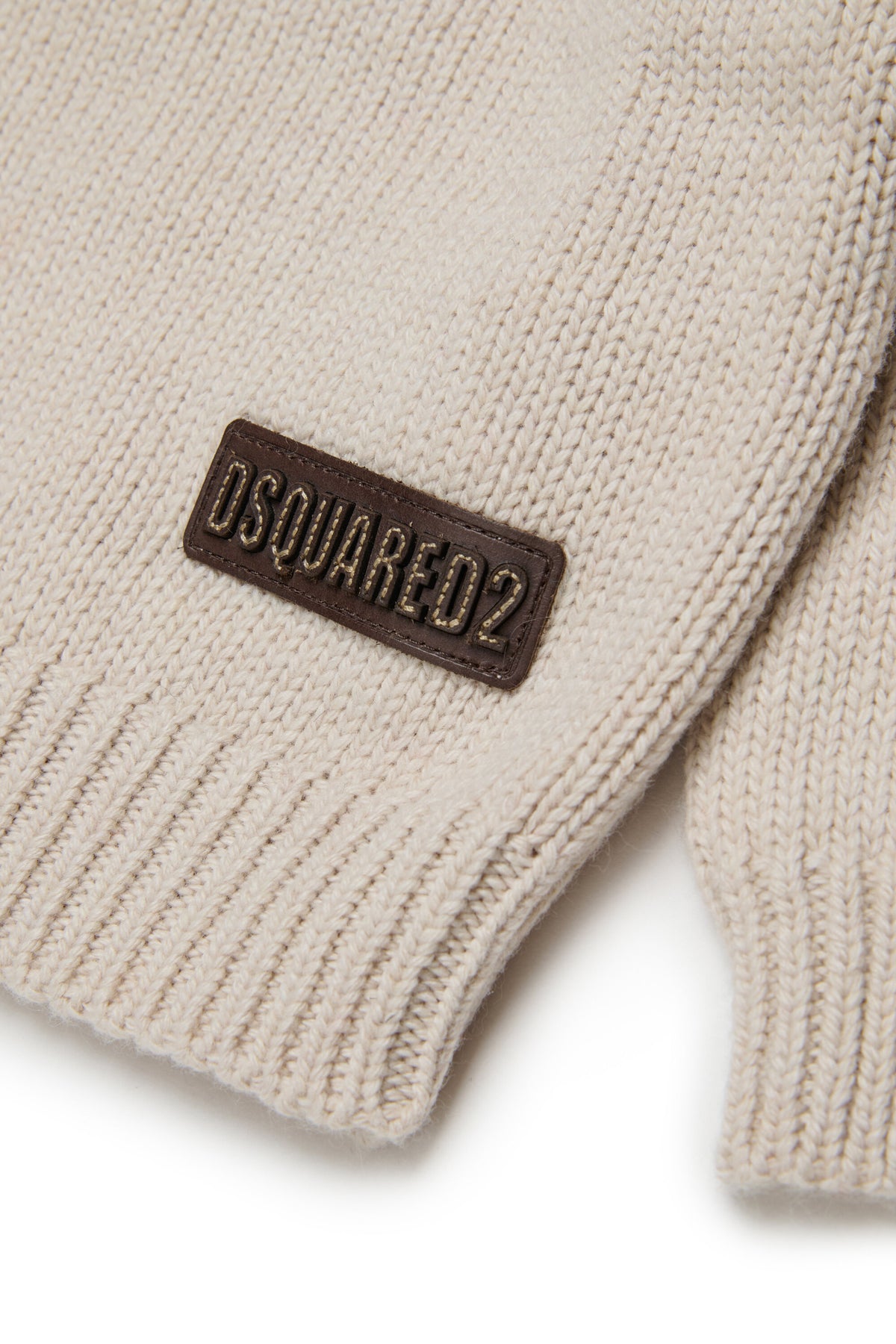 Pull ras du cou avec logo