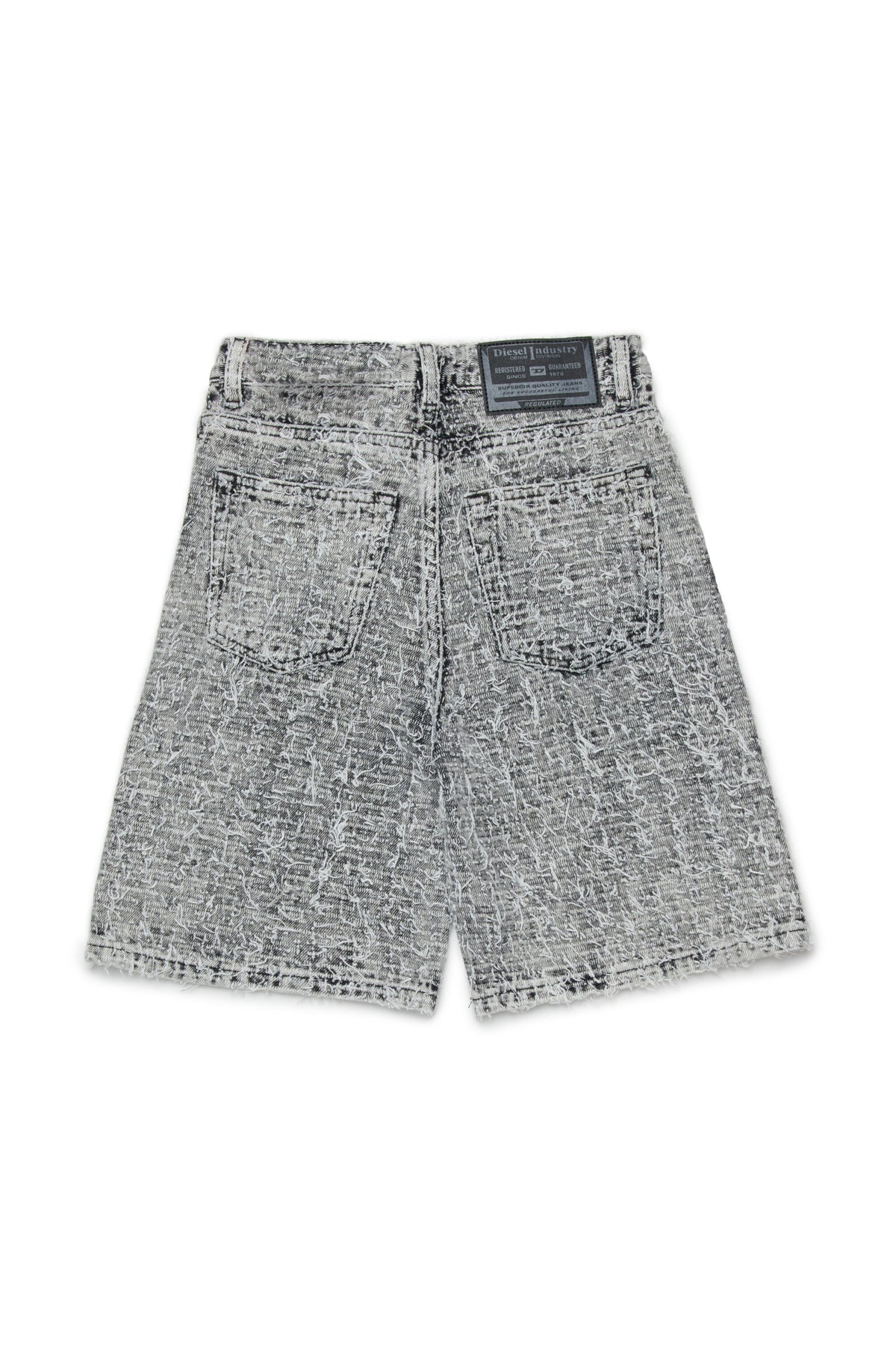 Short en denim effet usé