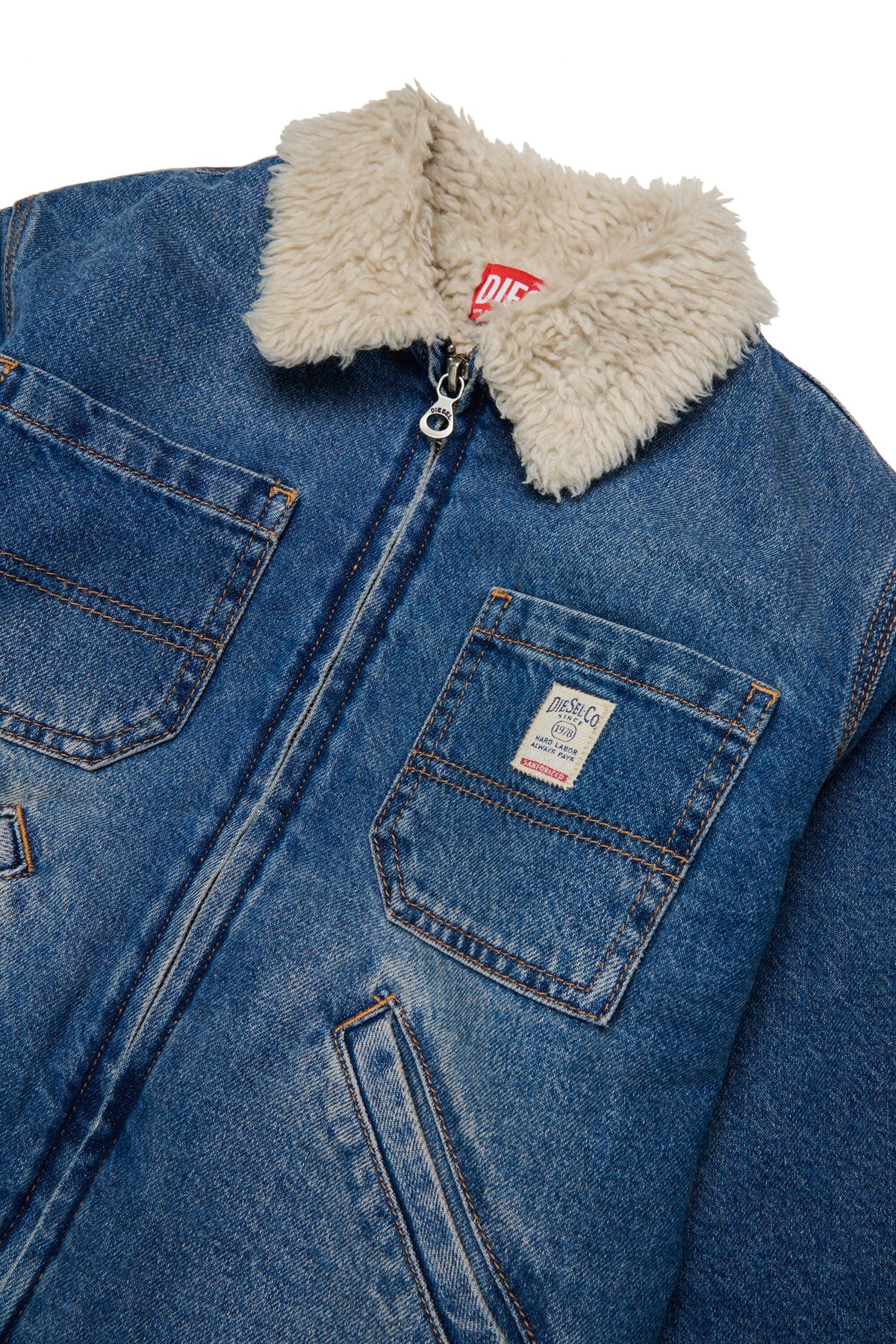 Veste en denim shearling avec logo imprimé