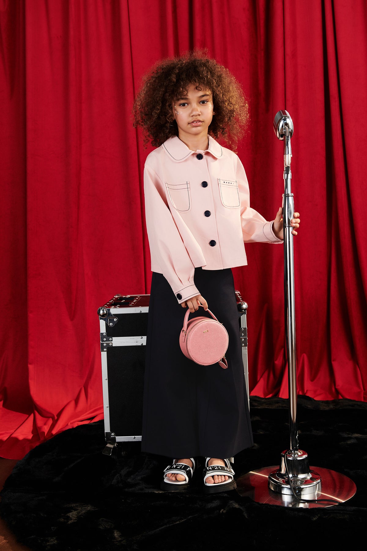 Pantalones formales con logo Oval D