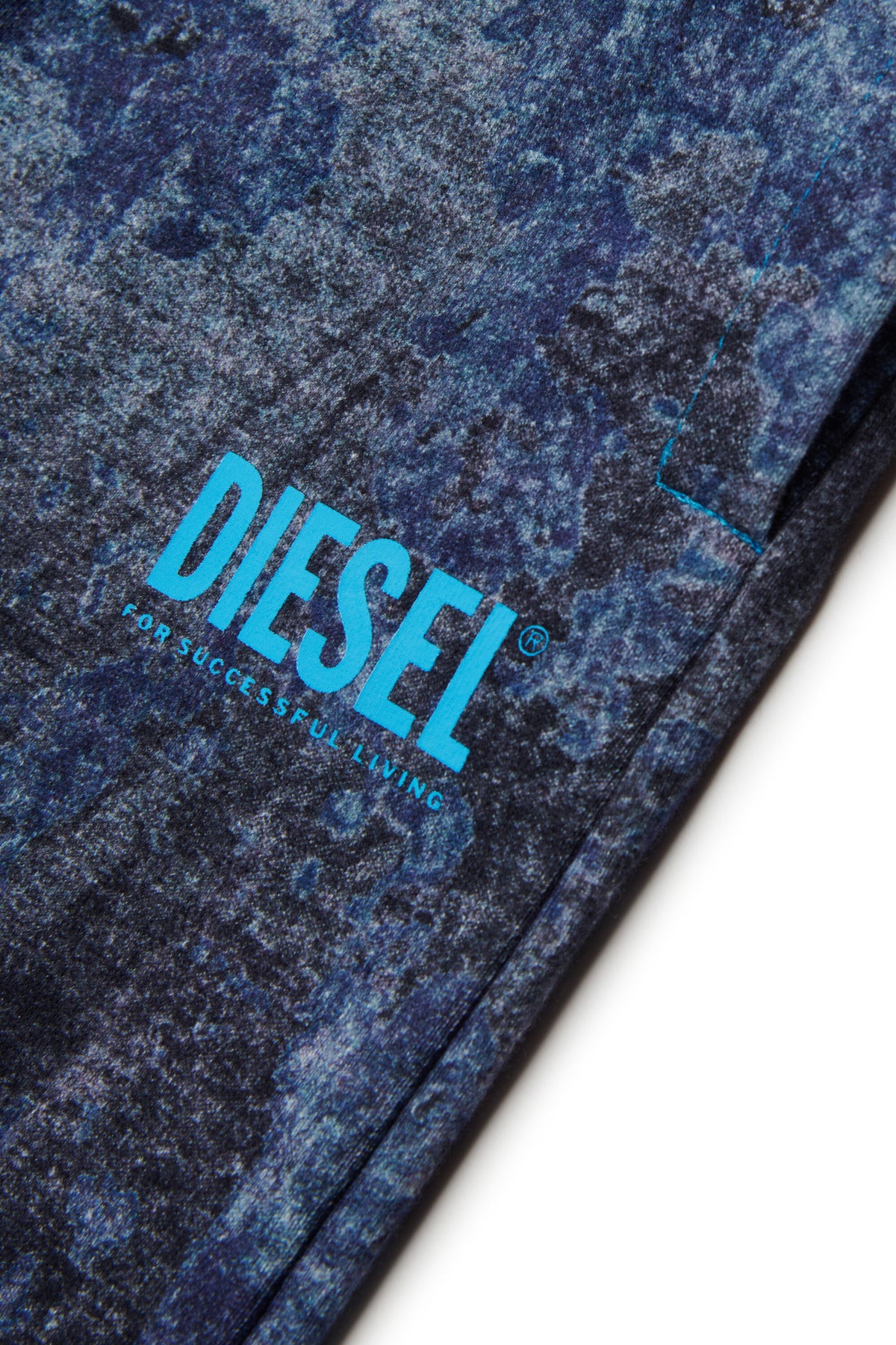 Sweatpants with logo