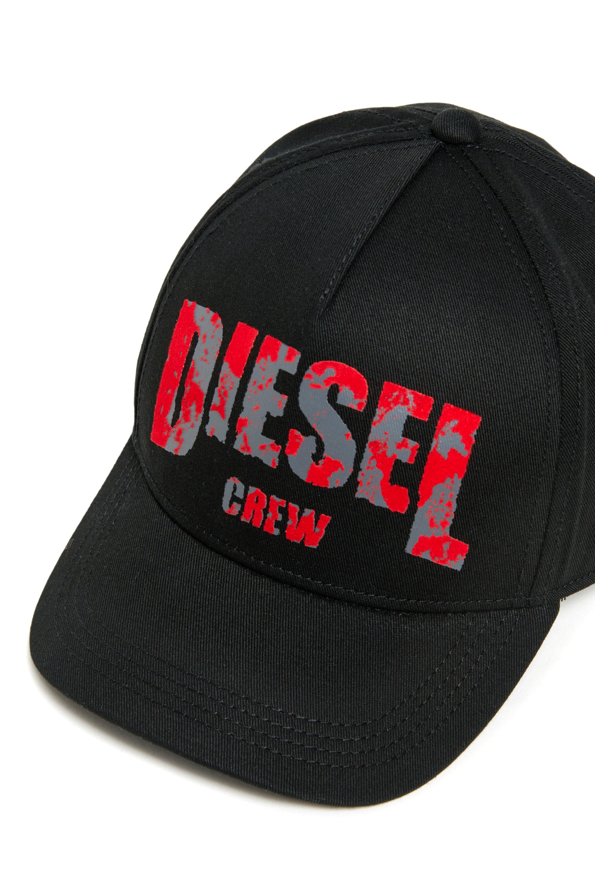 Baseball cap with logo