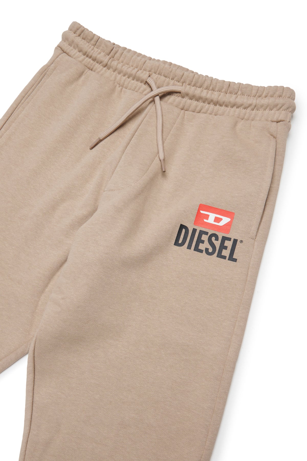 Combinaison avec logo