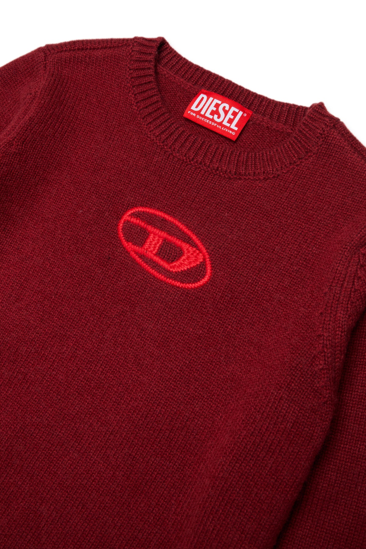 Pull ras du cou avec logo