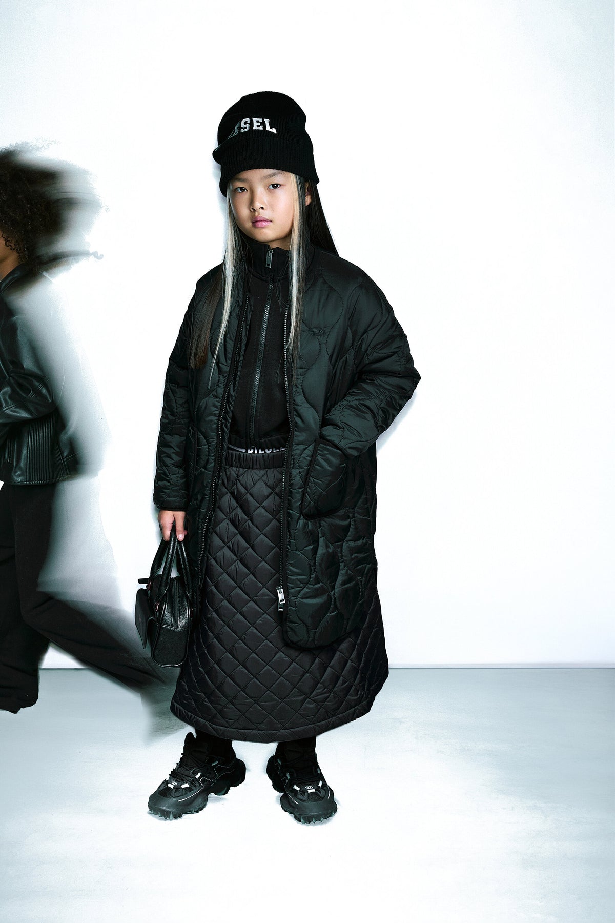 Padded jacket with printed logo