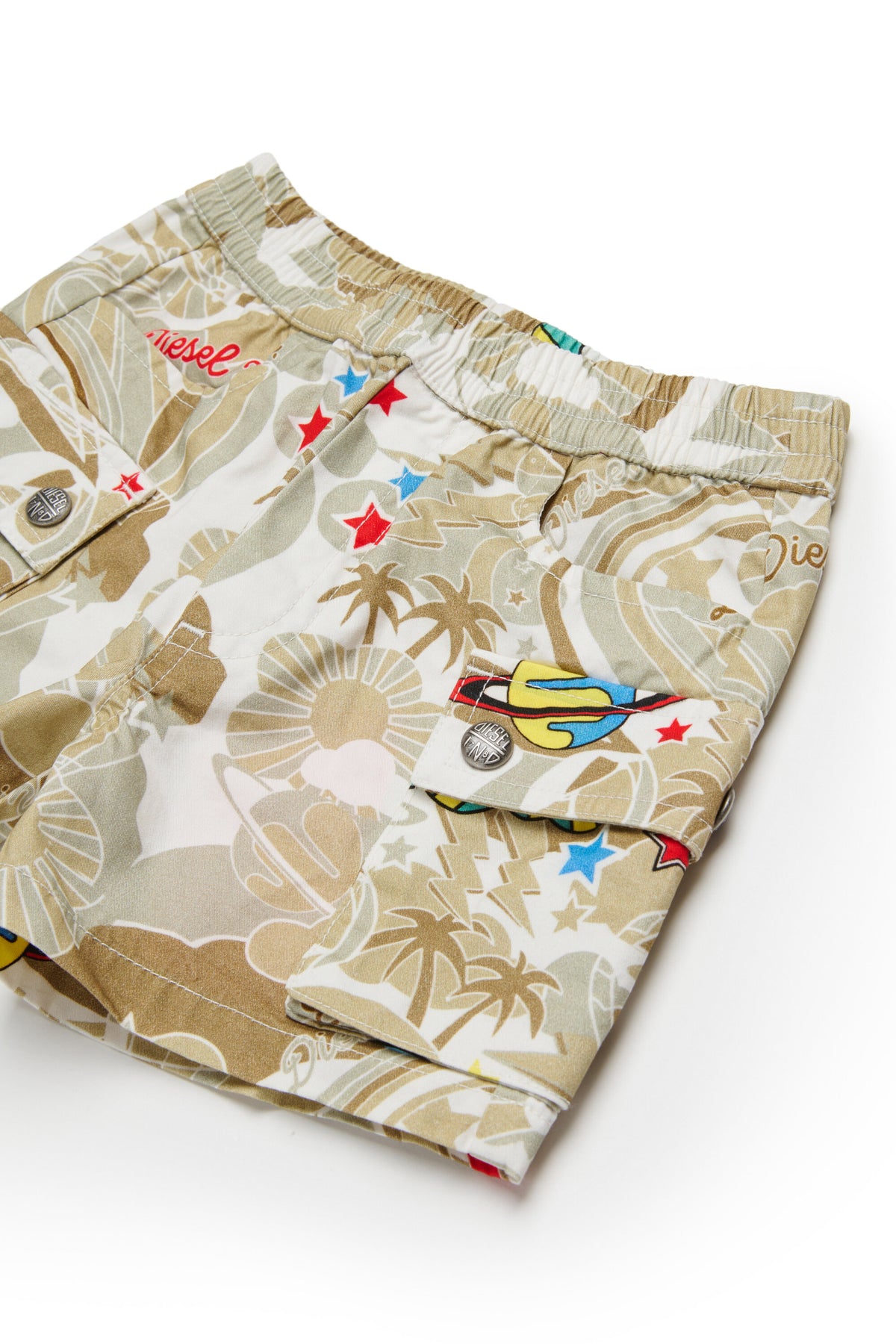 Shorts cargo con logotipo
