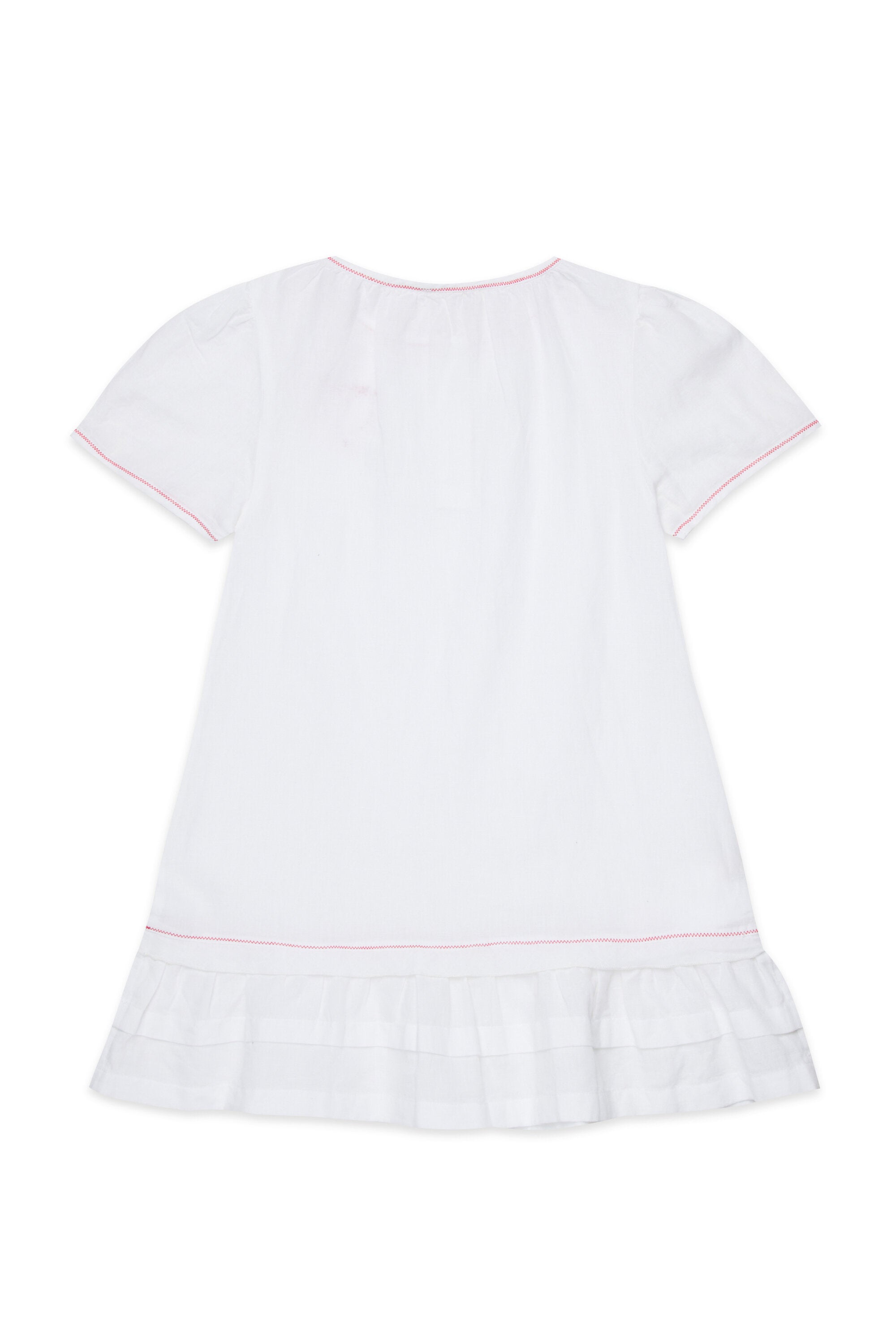 Robe avec broderie cœur et volants