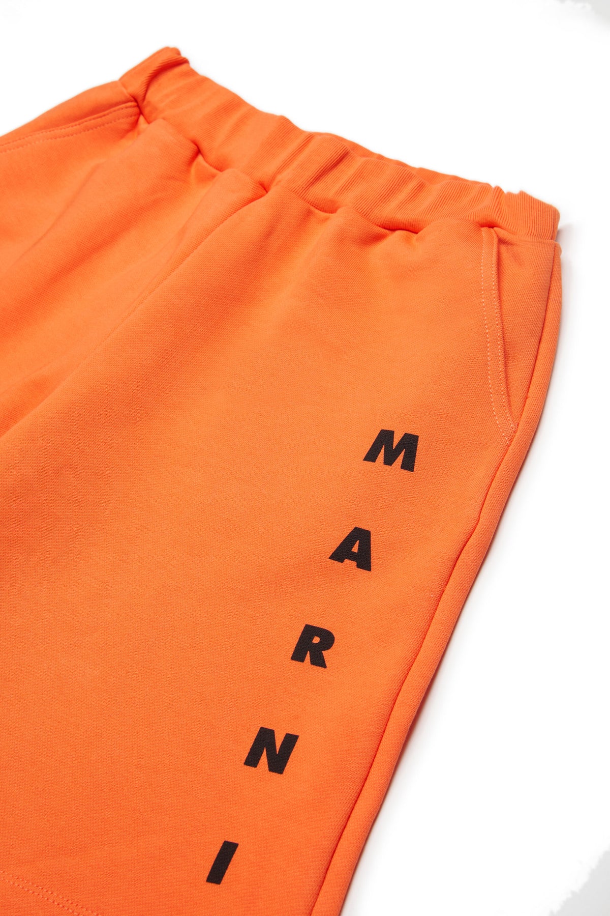 Short en molleton avec logo