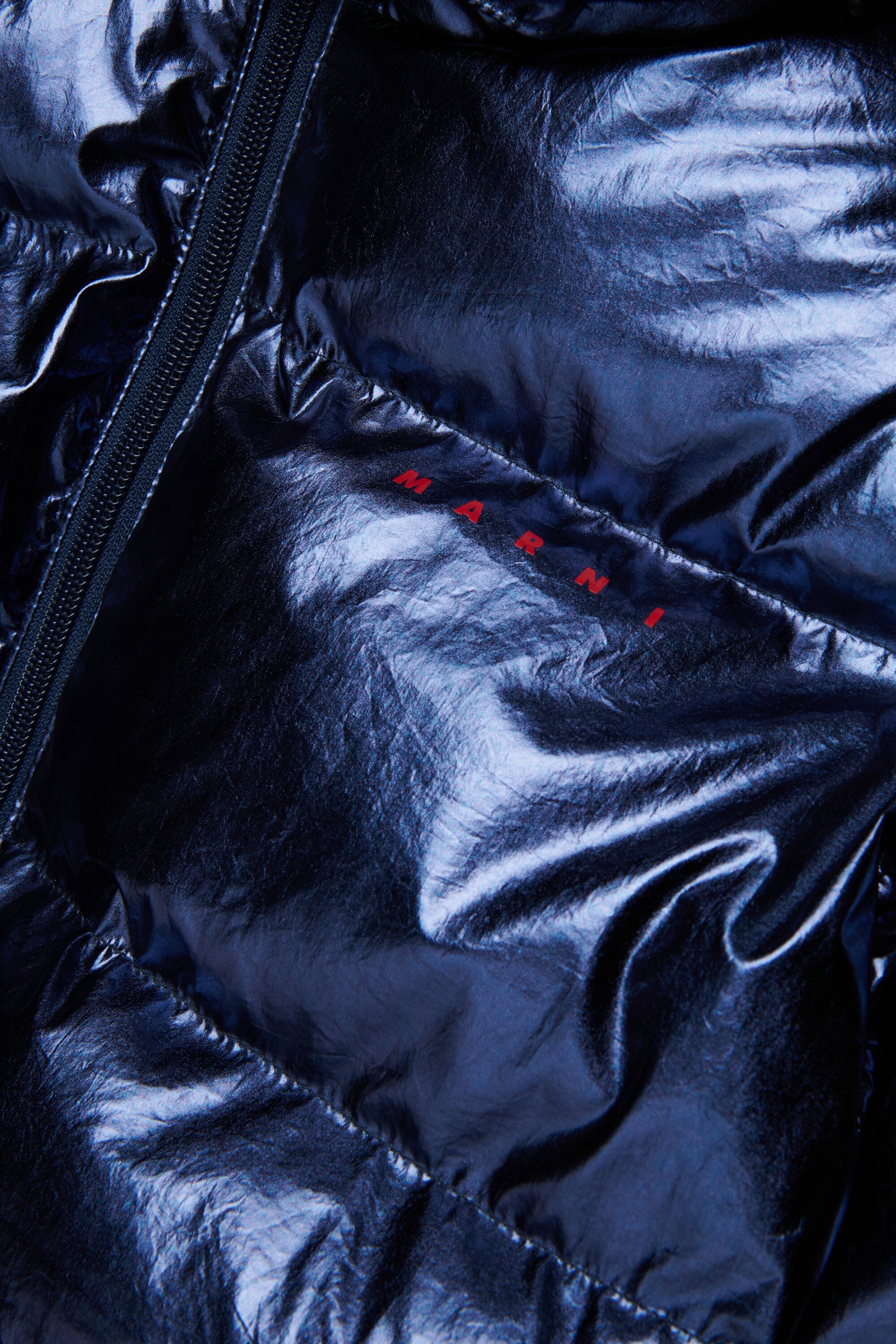 Chaqueta acolchada con logo estampado
