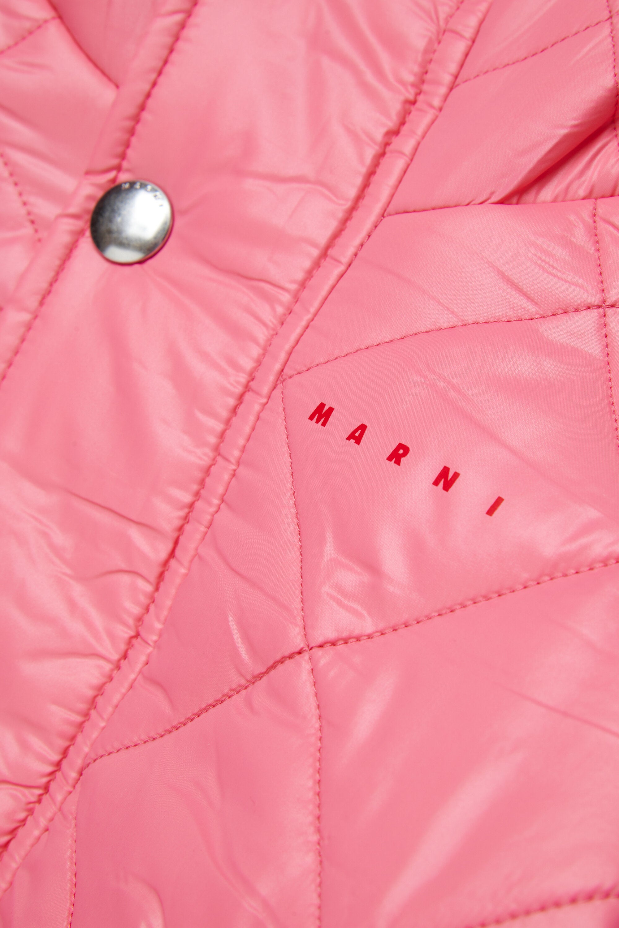 Chaqueta acolchada con logo estampado