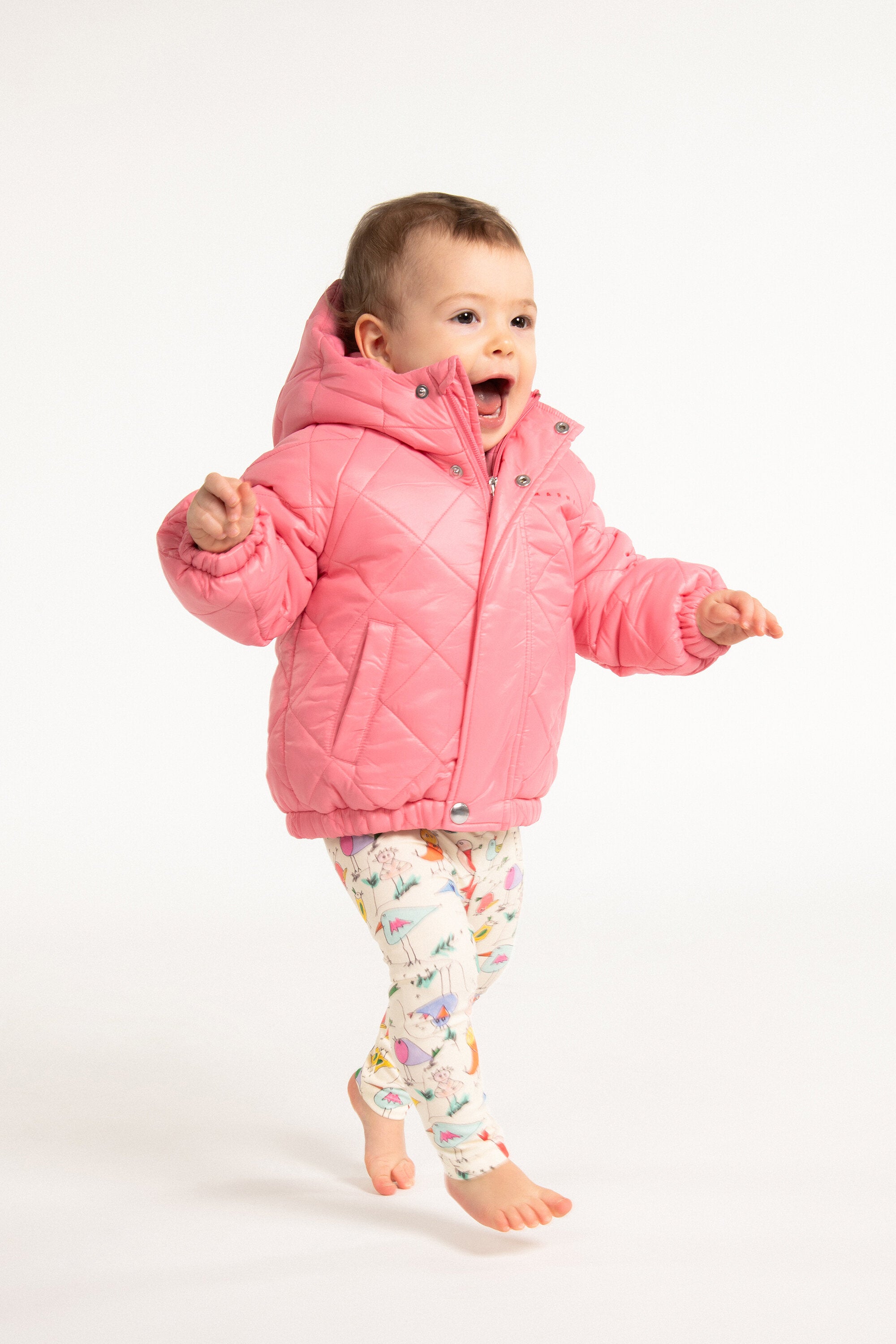 Chaqueta acolchada con logo estampado