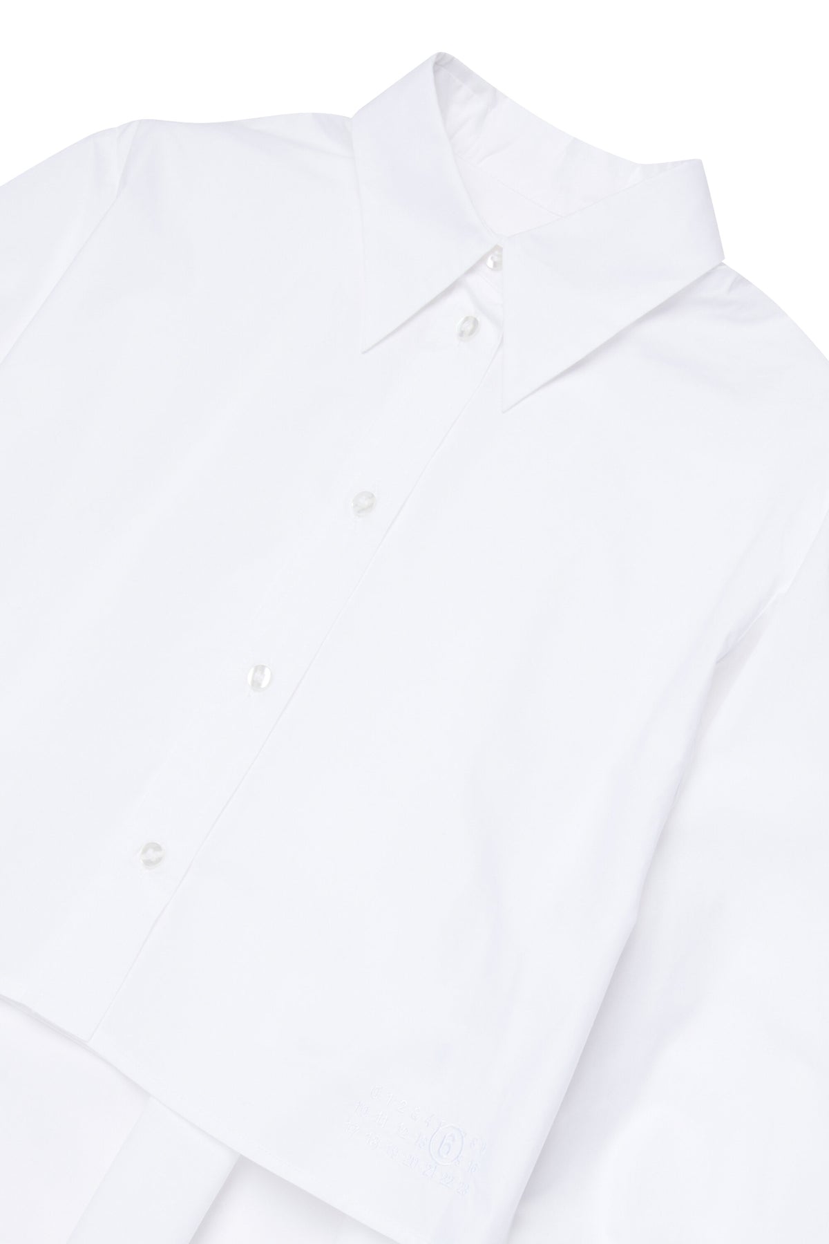 Chemise courte en popeline avec plis dans le dos