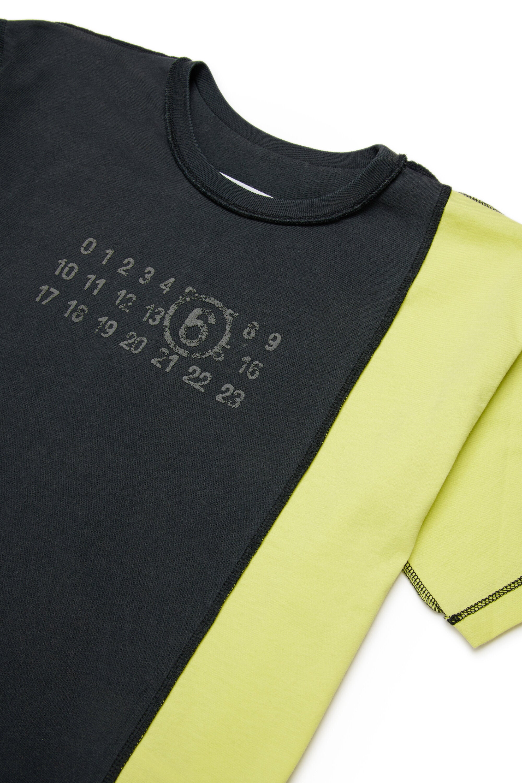 T-shirt with logo