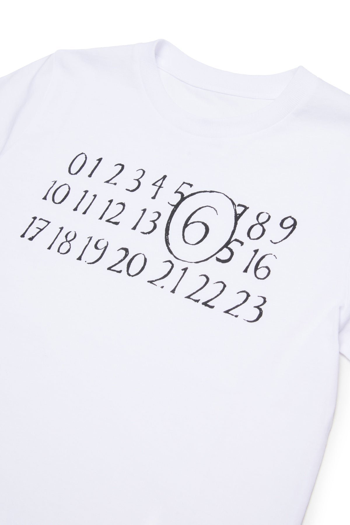 Camiseta con logo en el pecho