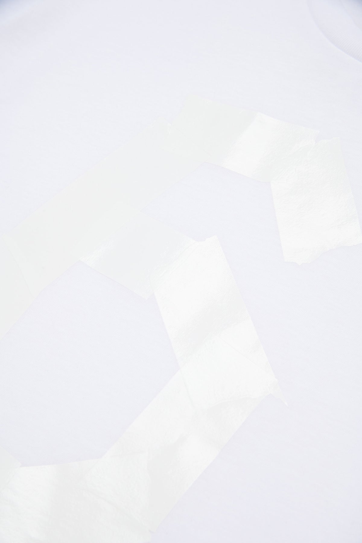 T-shirt with front print