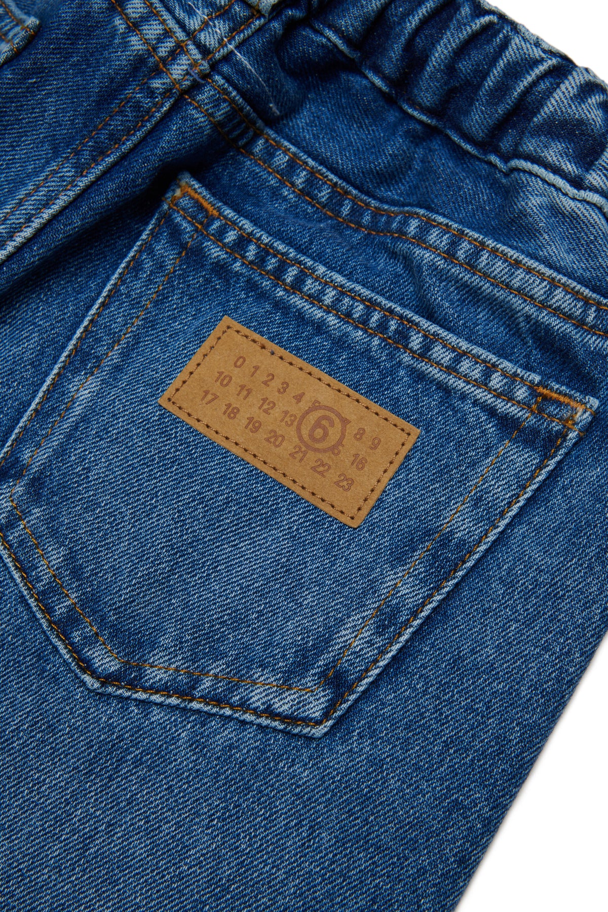 Regular jeans in two-tone denim