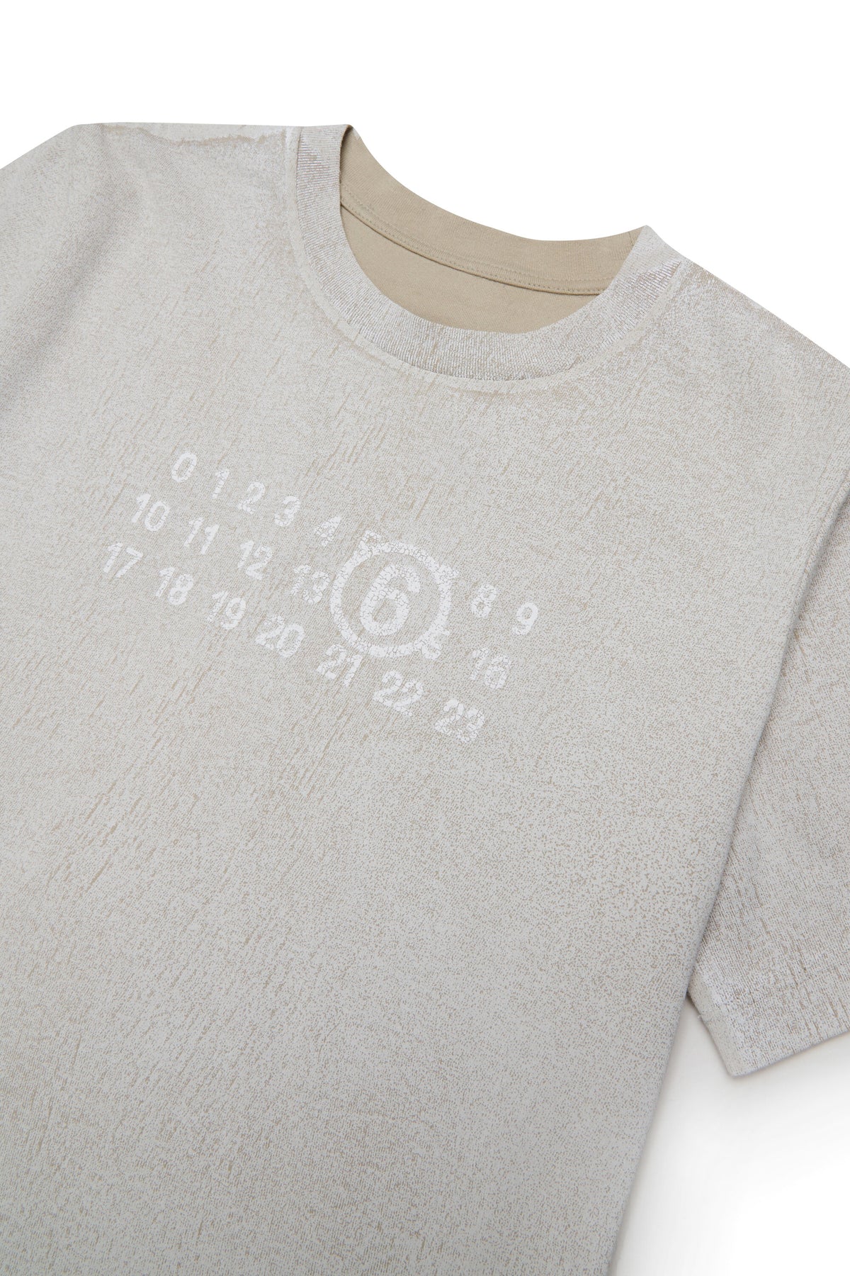 Camiseta con logo