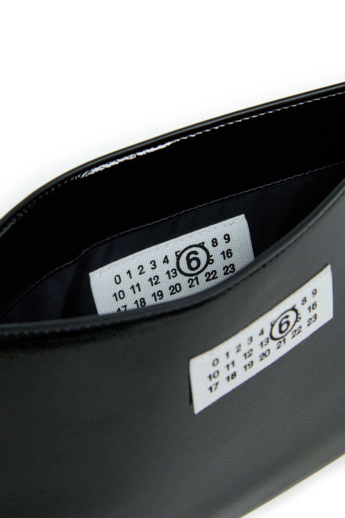 Bolso bandolera brillante con logo
