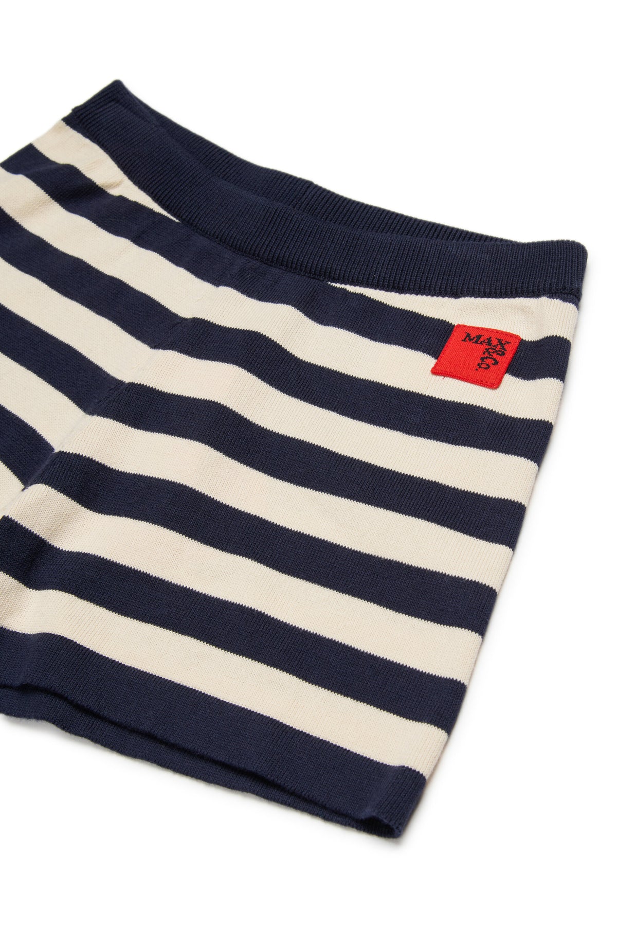 Shorts de punto a rayas con logo