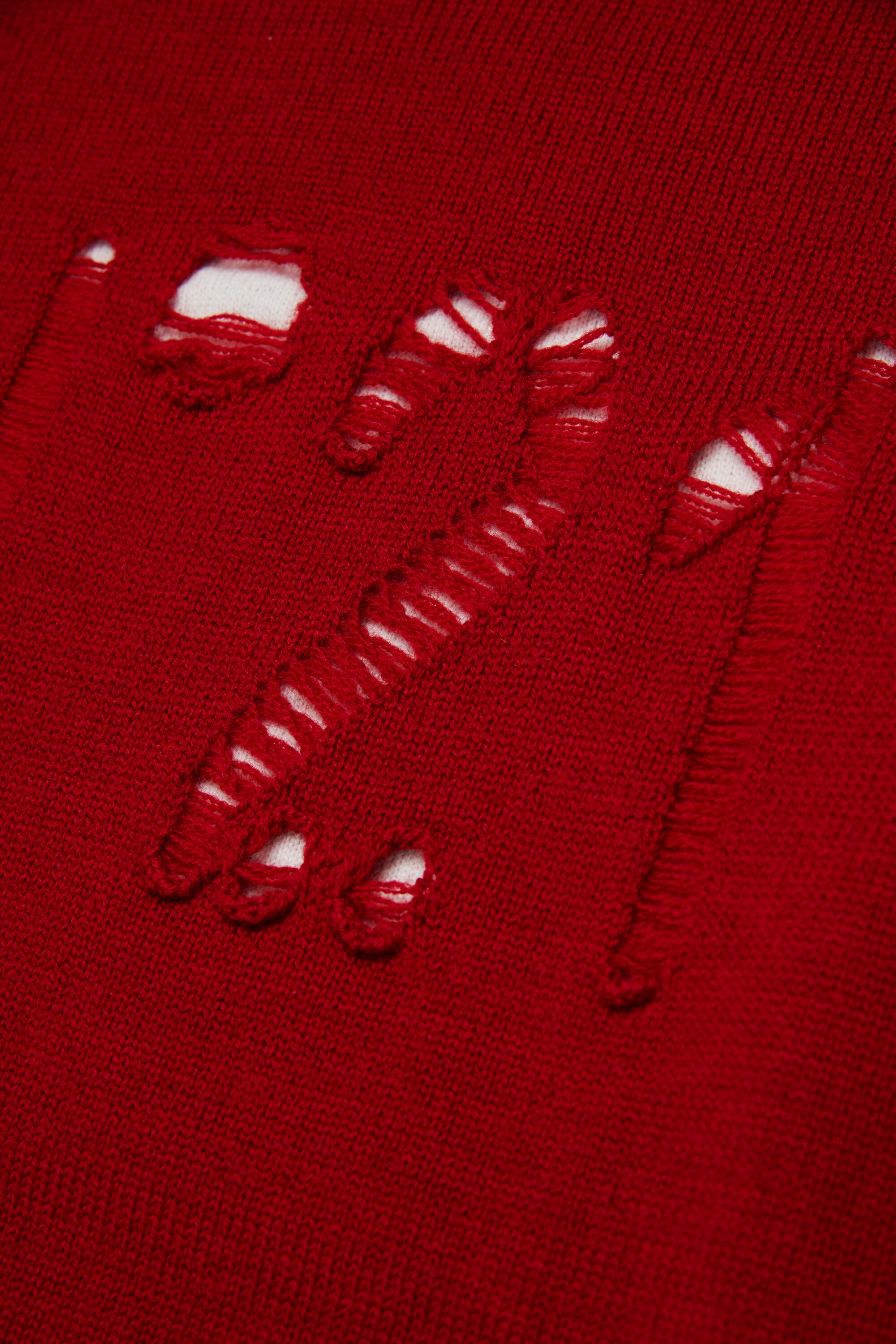 Pull col rond avec logo