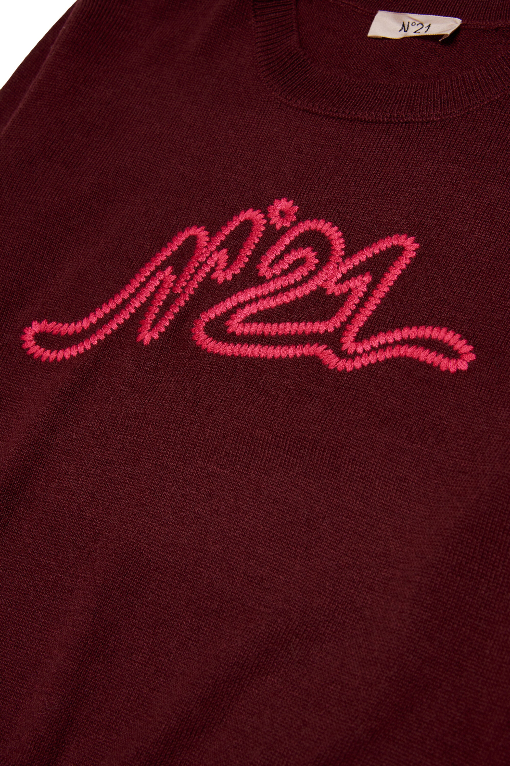 Pull col rond avec logo