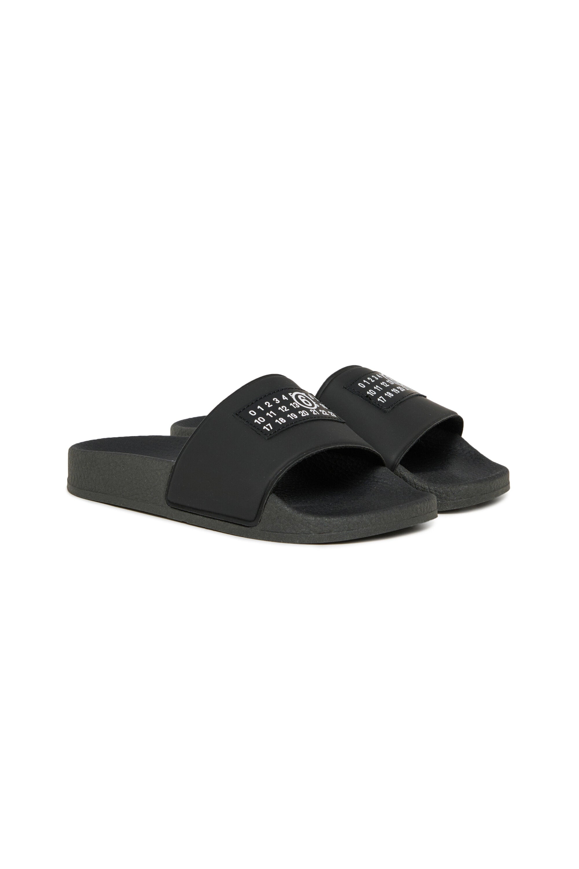Chaussons avec Numeric logo