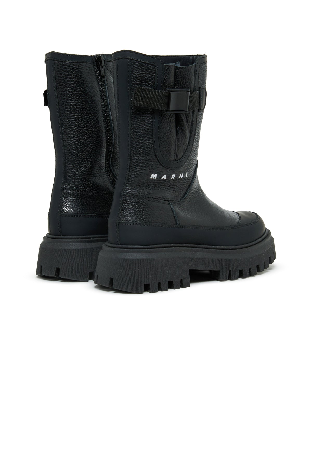 Botas con logo