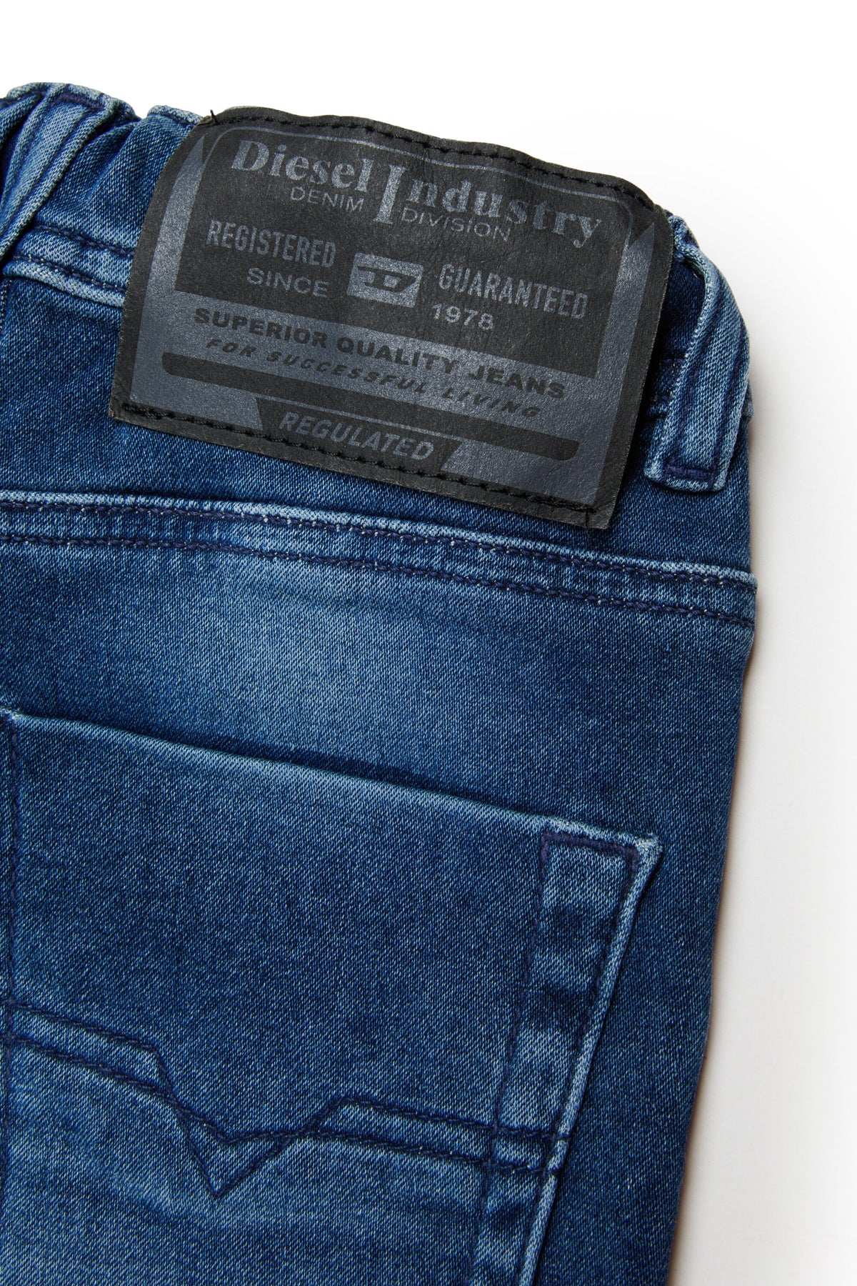 Pantalones cortos JoggJeans® azul oscuro con mallas