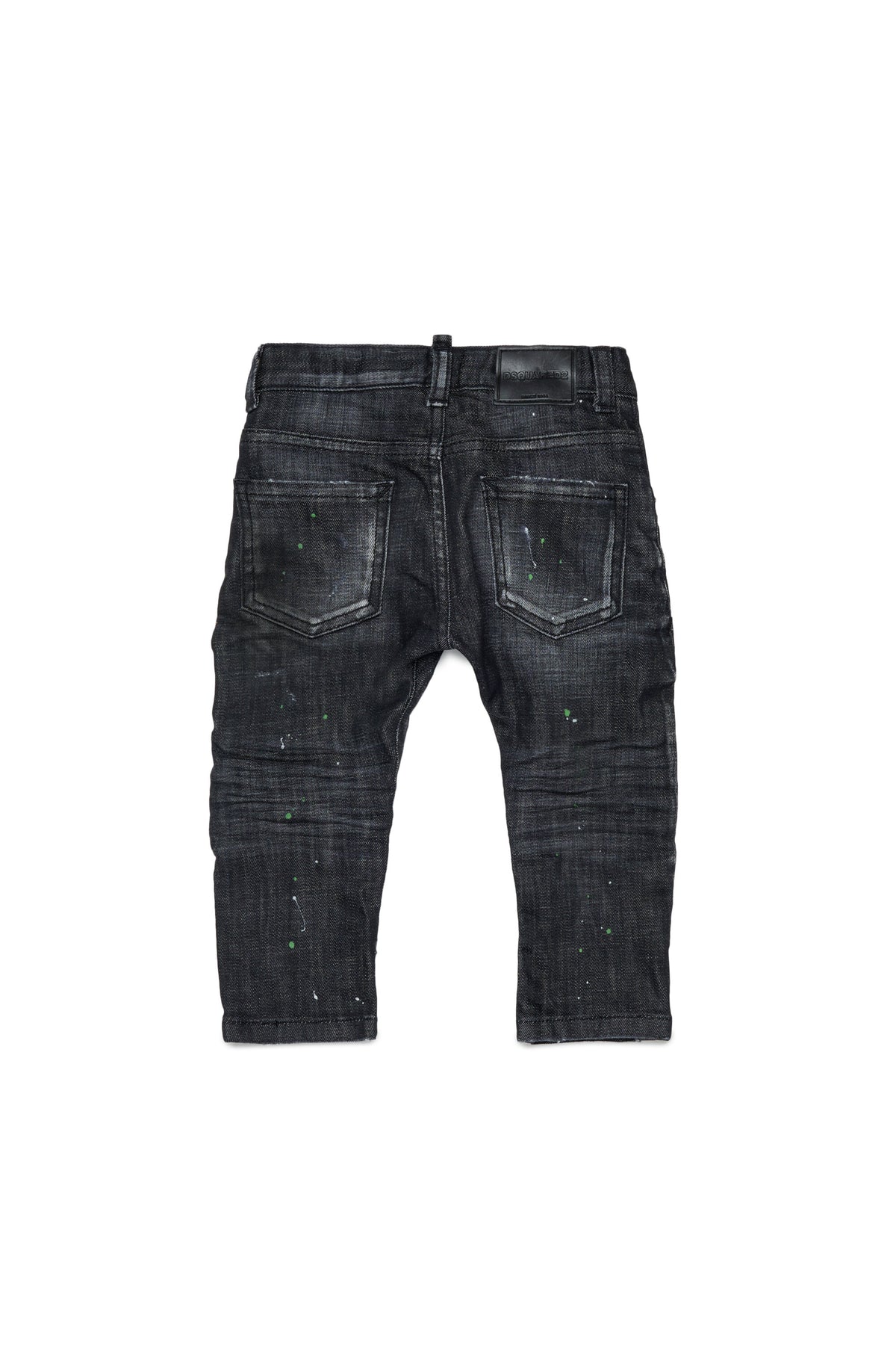 Jeans corte slim lavado negro