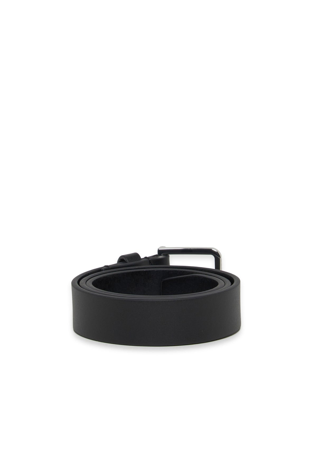 Ceinture en cuir avec boucle en métal