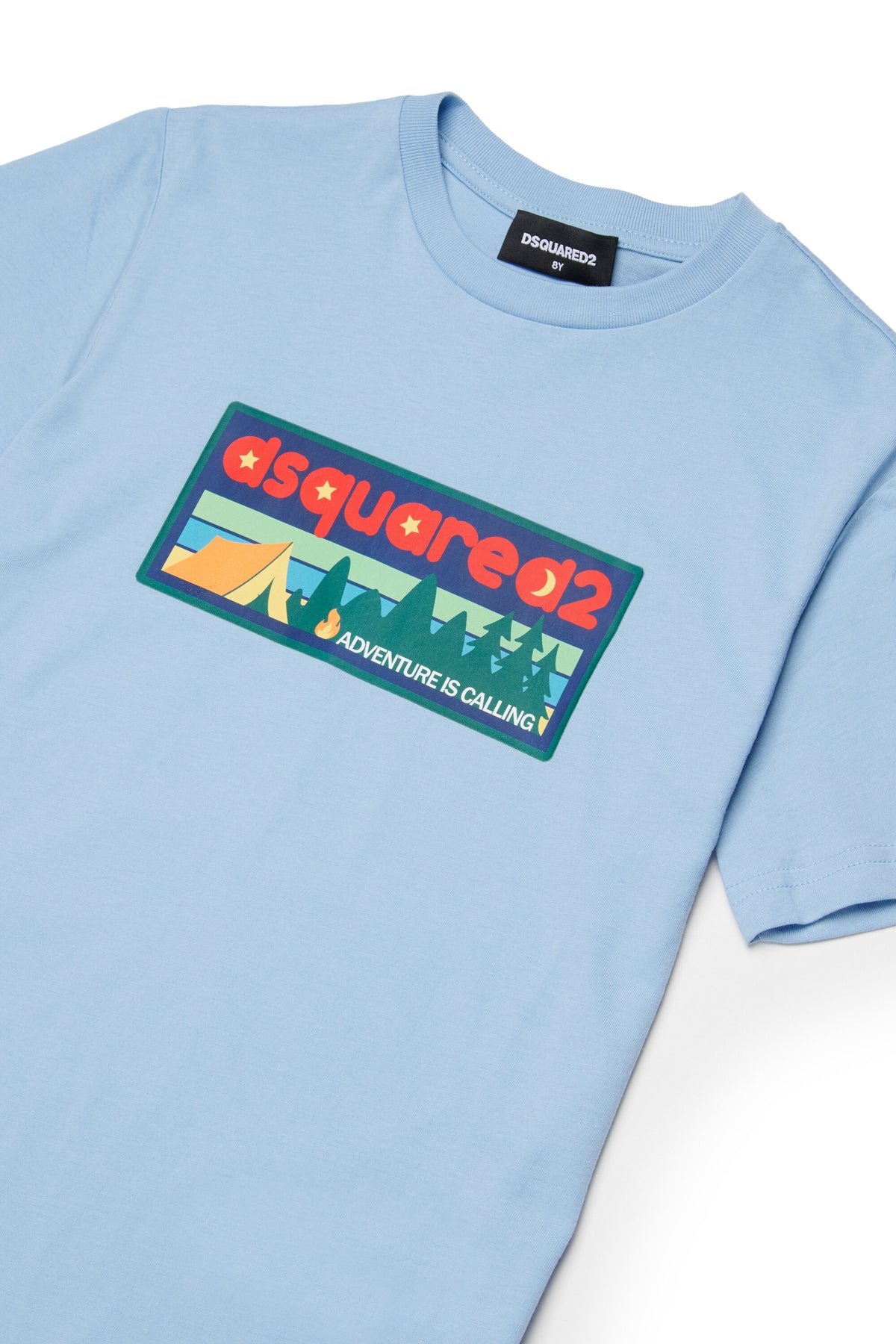 T-shirt avec logo sur la poitrine
