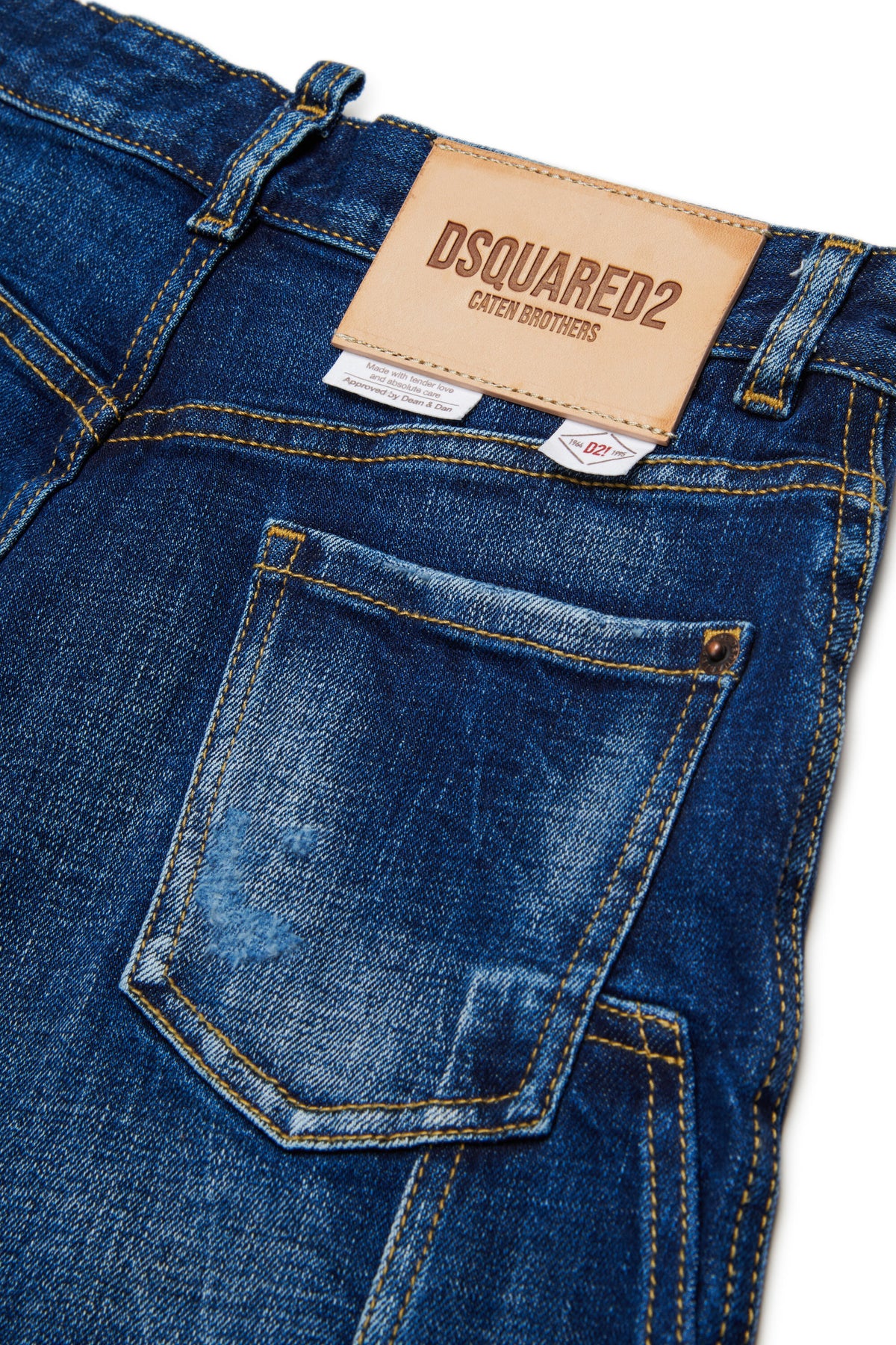 Shorts vaqueros en denim azul oscuro