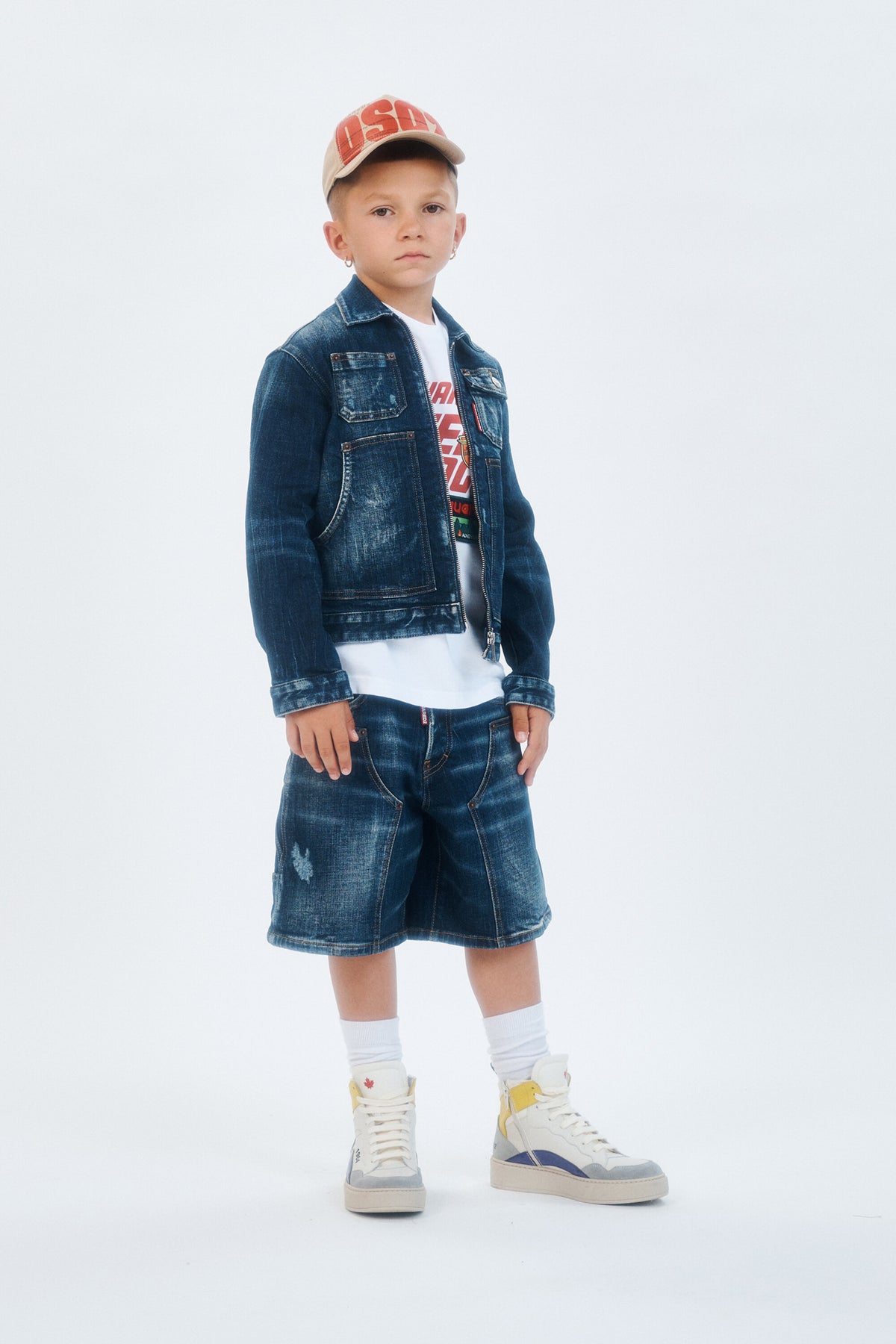 Shorts vaqueros en denim azul oscuro