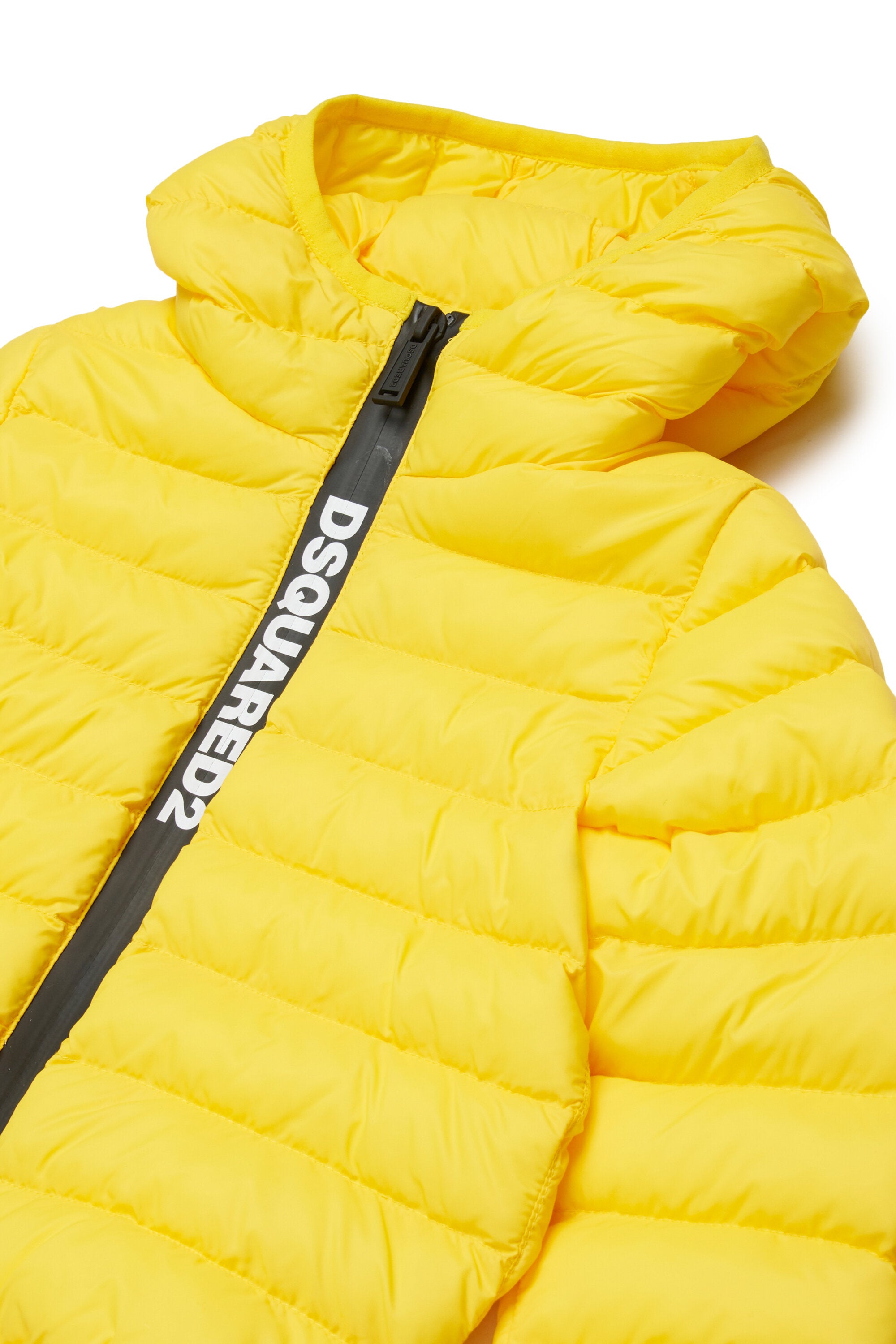 Chaqueta acolchada con logo estampado