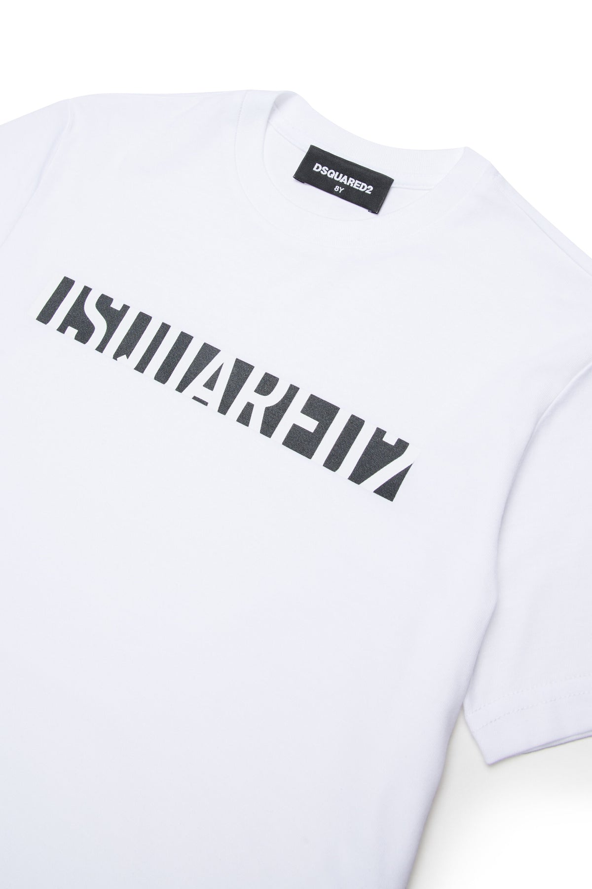 T-shirt with logo on the chest