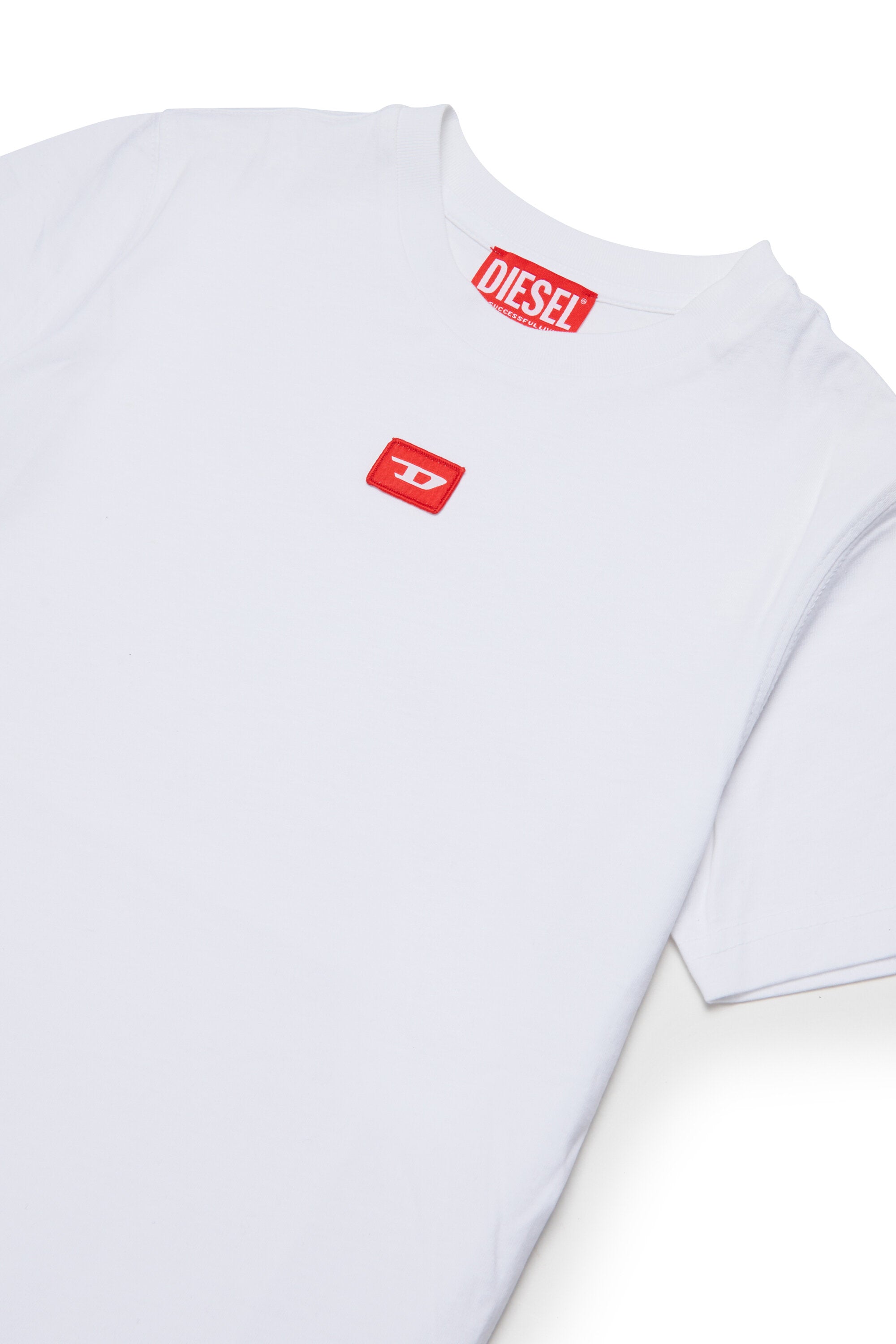 Jersey T-shirt with red D patch