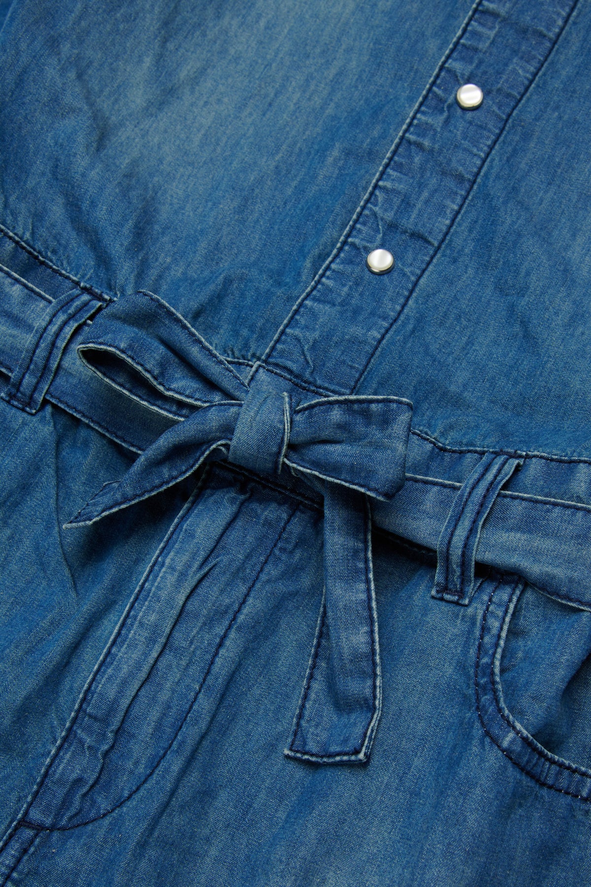 Combinaison courte en denim avec logo