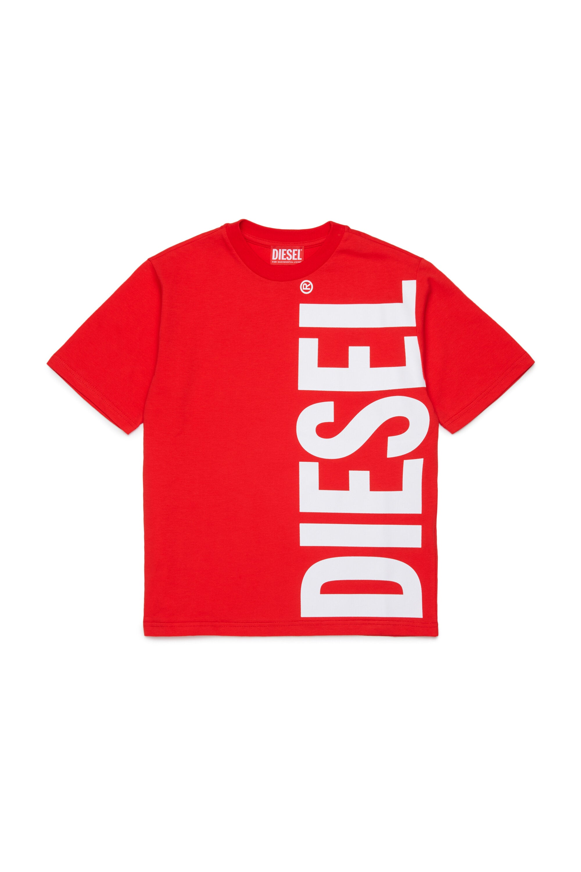 Camiseta con logotipo vertical
