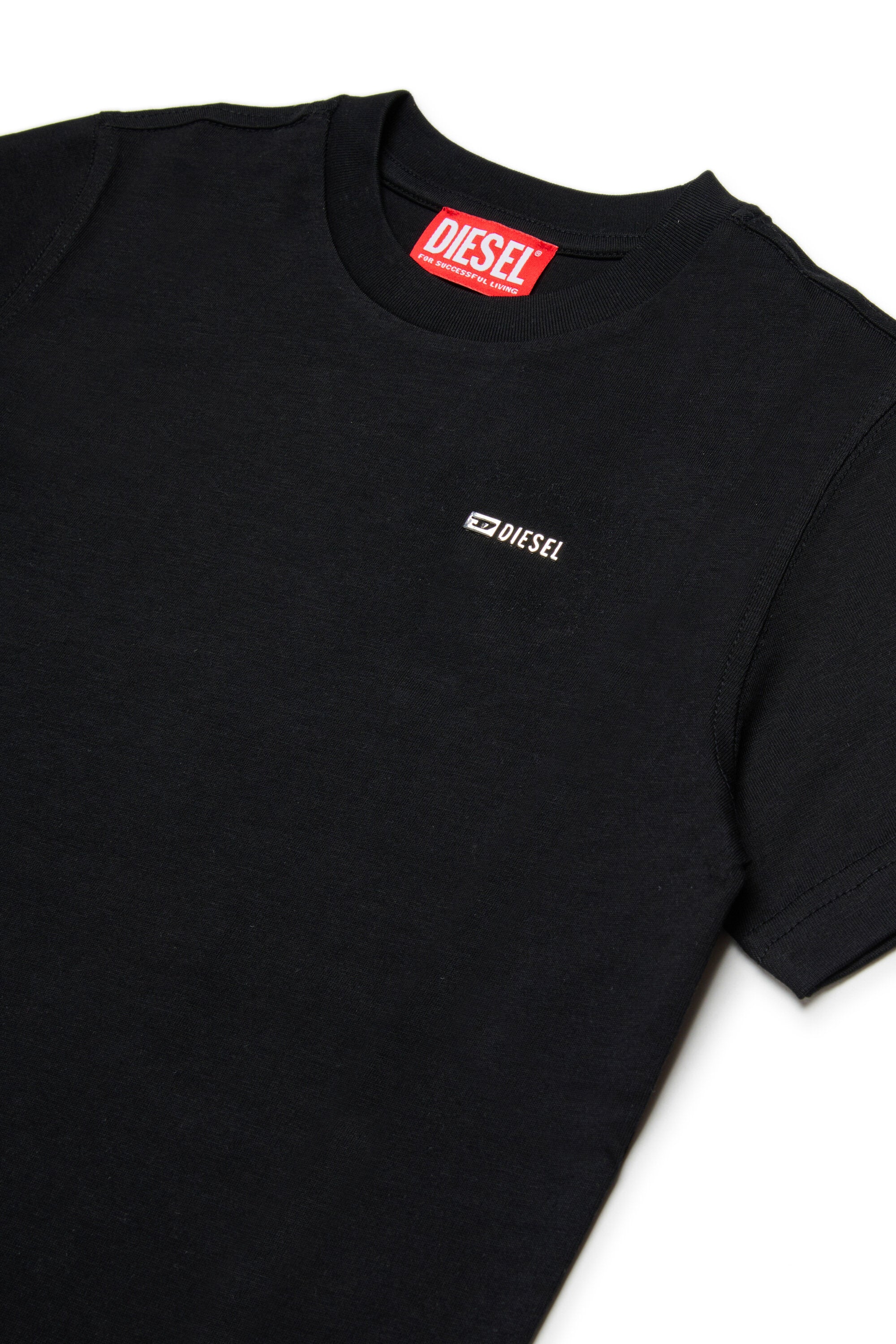 Camiseta con logo