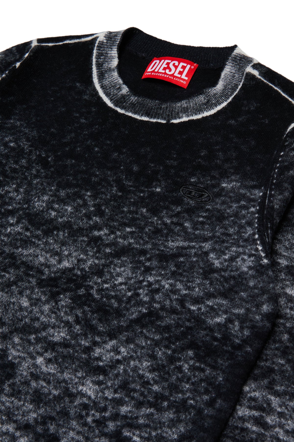 Crew-neck pullover with logo