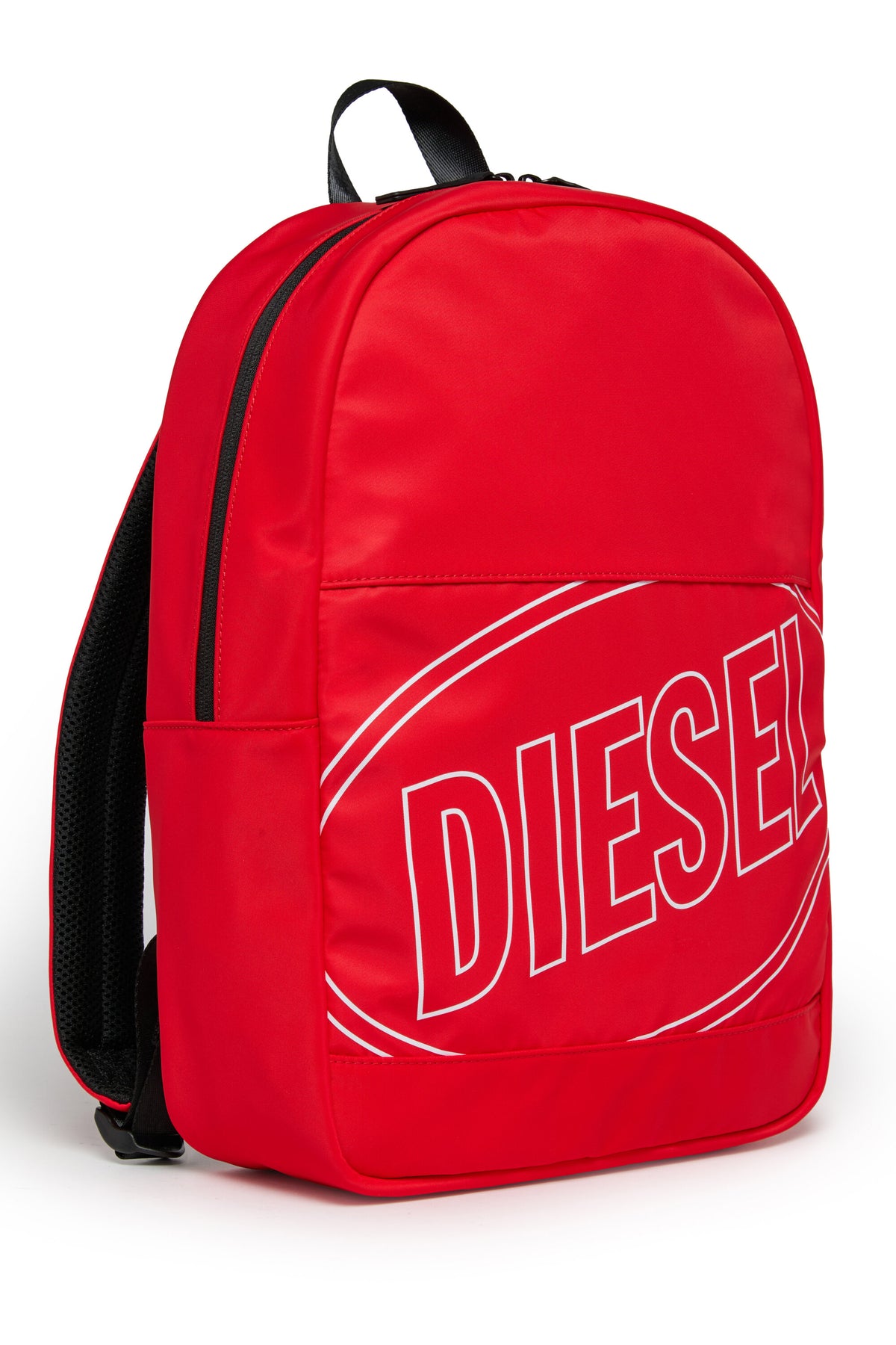 Mochila con logo en la parte frontal