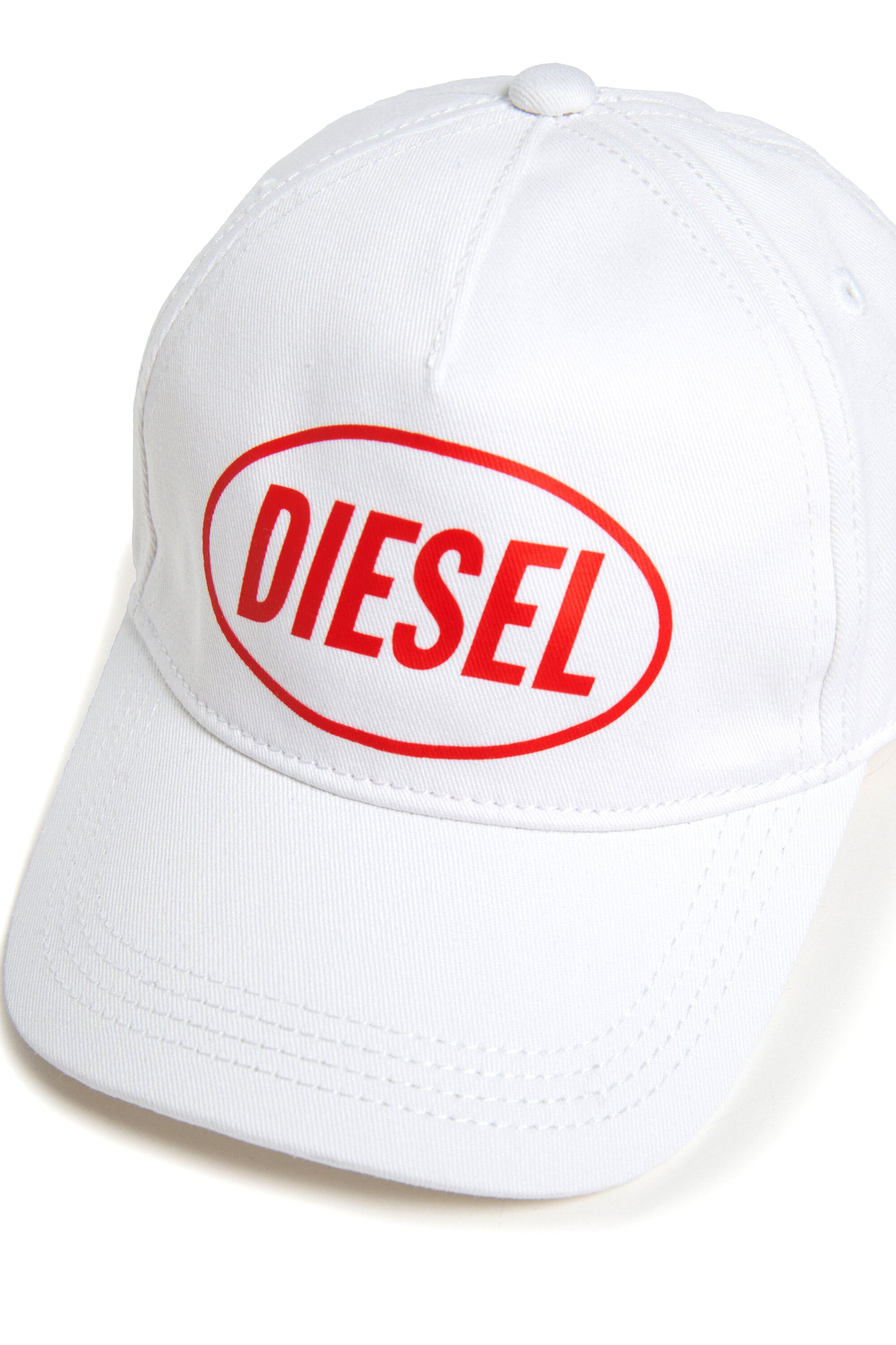 Gorra de béisbol con logo