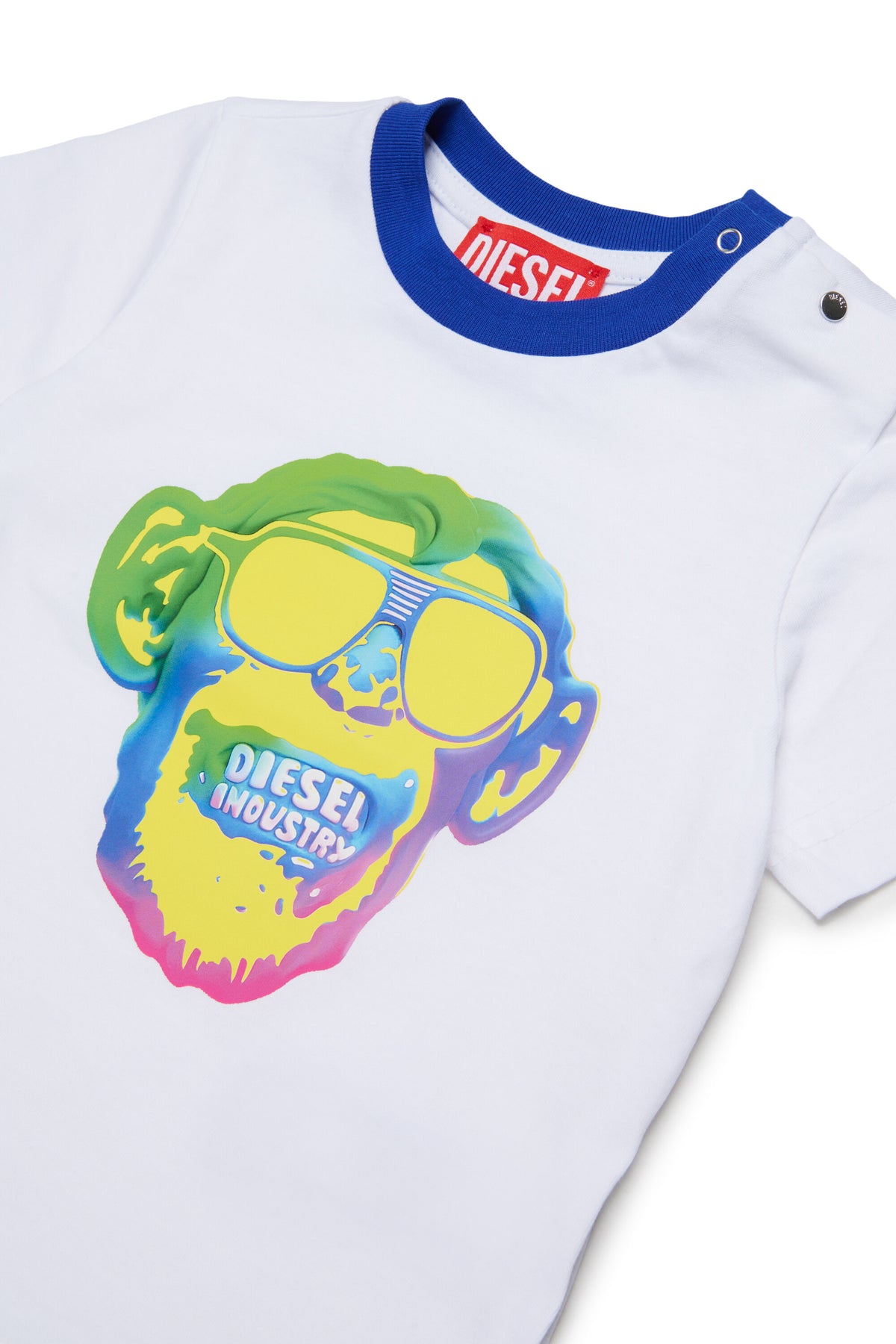 T-shirt avec imprimé coloré