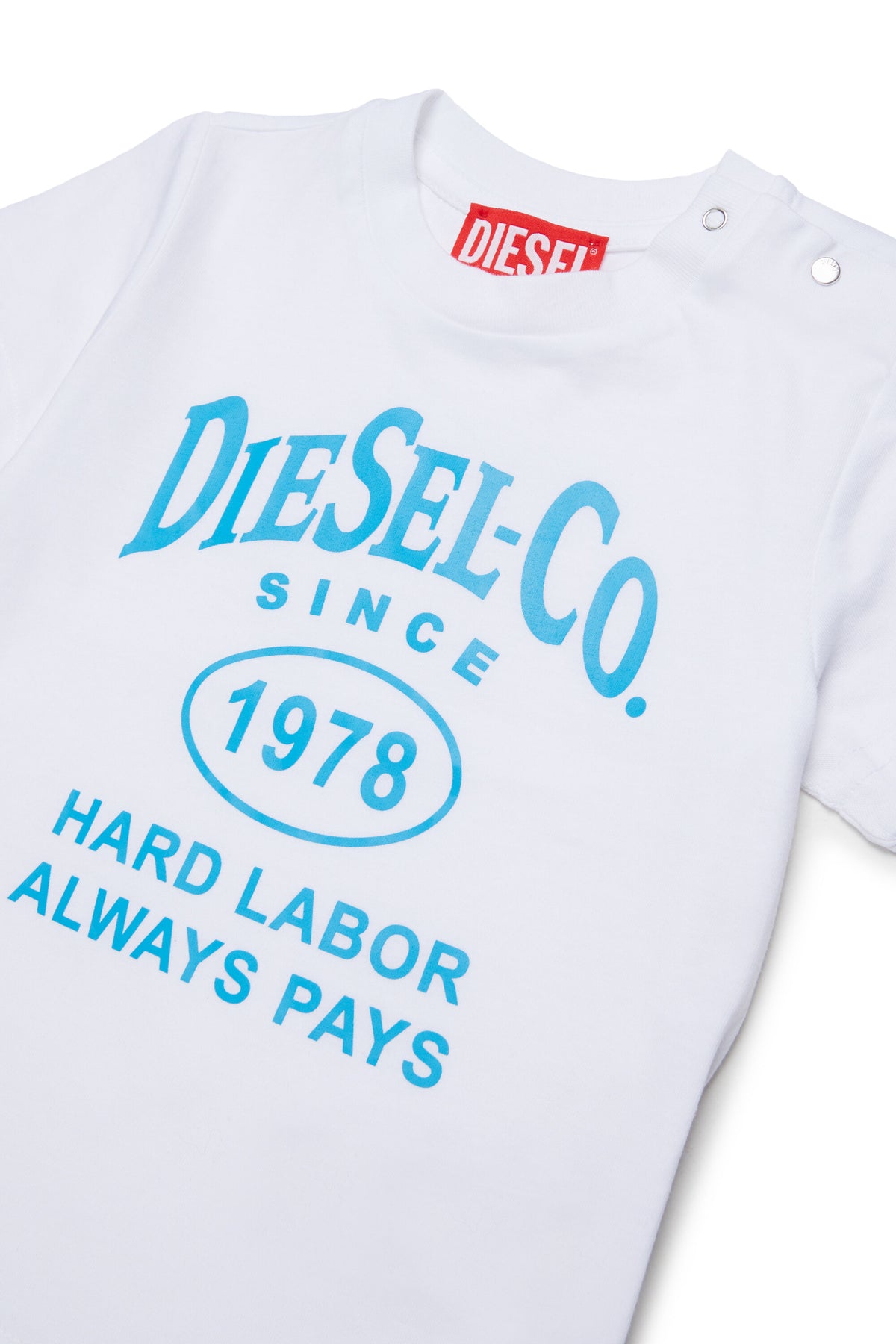Camiseta con logo
