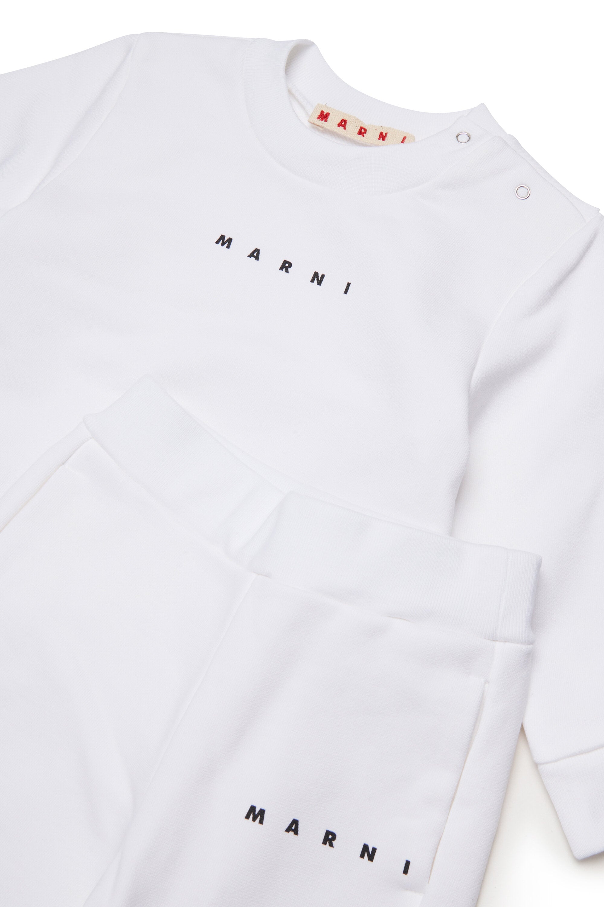 Ensemble de survêtements en polaire avec logo institutionnel