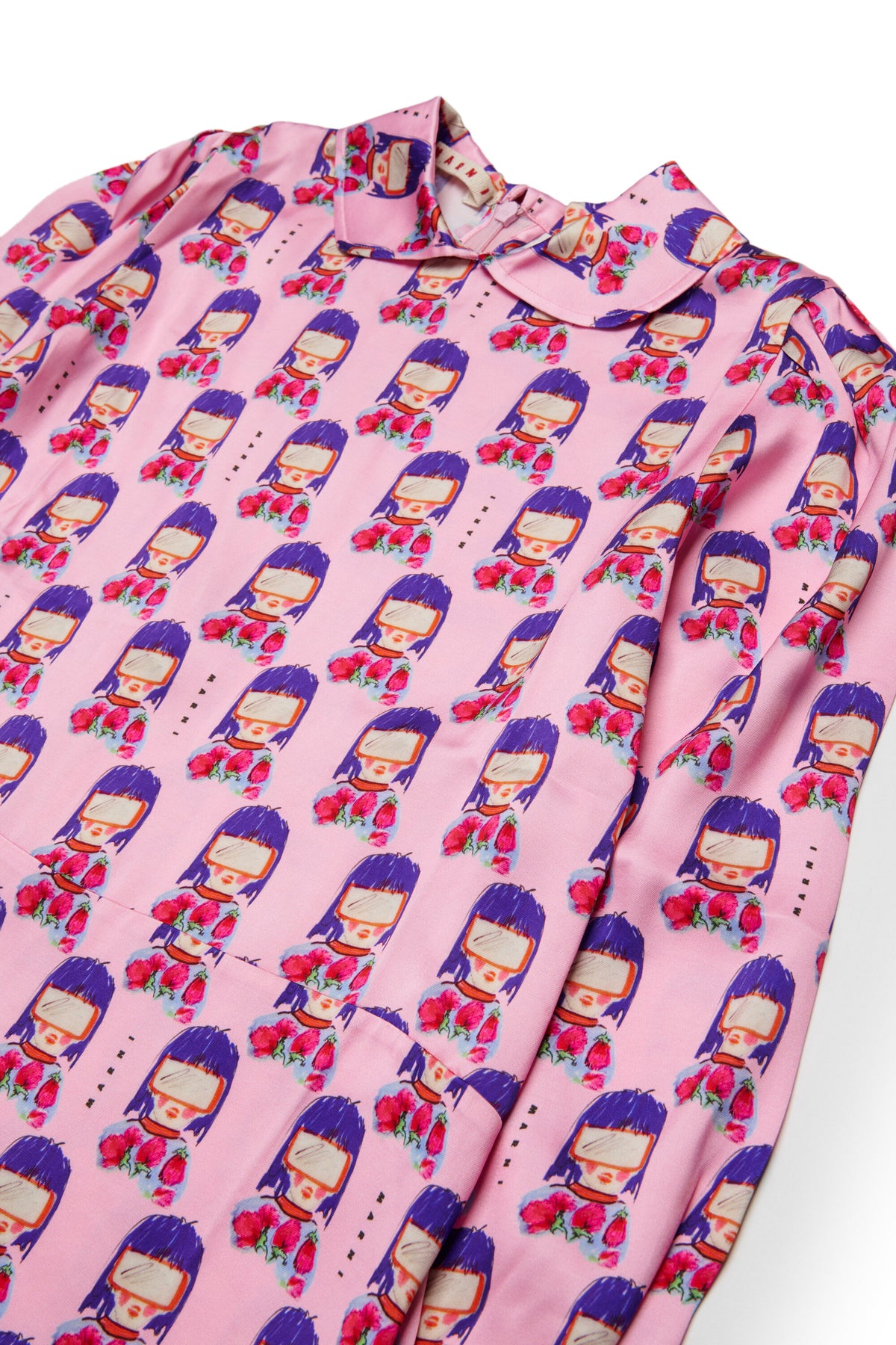 Robe à motif avec col classique