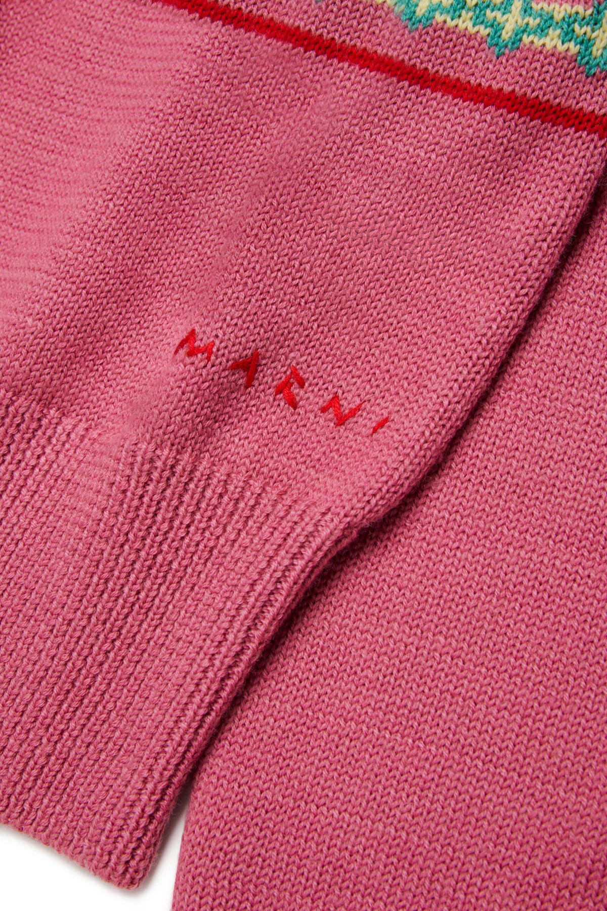 Pull ras-du-cou avec cœurs jacquard